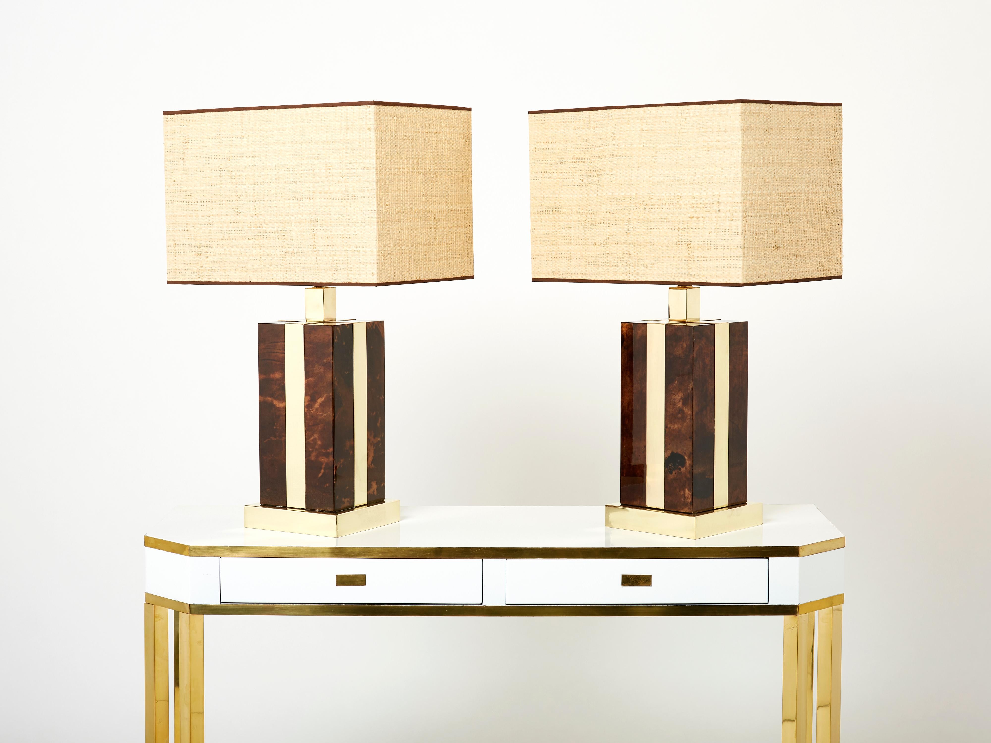 Pair of Italian Aldo Tura Goatskin Brass Rattan Table Lamps, 1970s In Good Condition For Sale In Paris, IDF