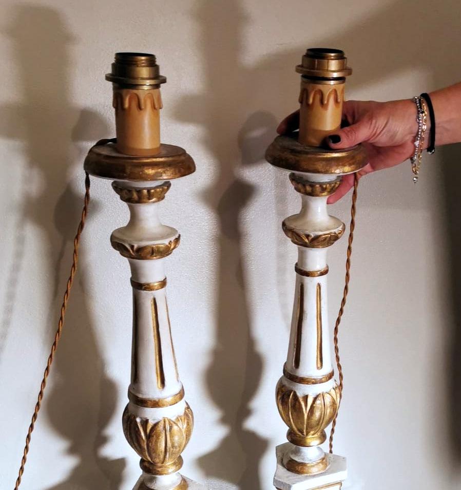 Pair of Italian Altar Candelabra in Carved Wood, Lacquered and Gilded 13
