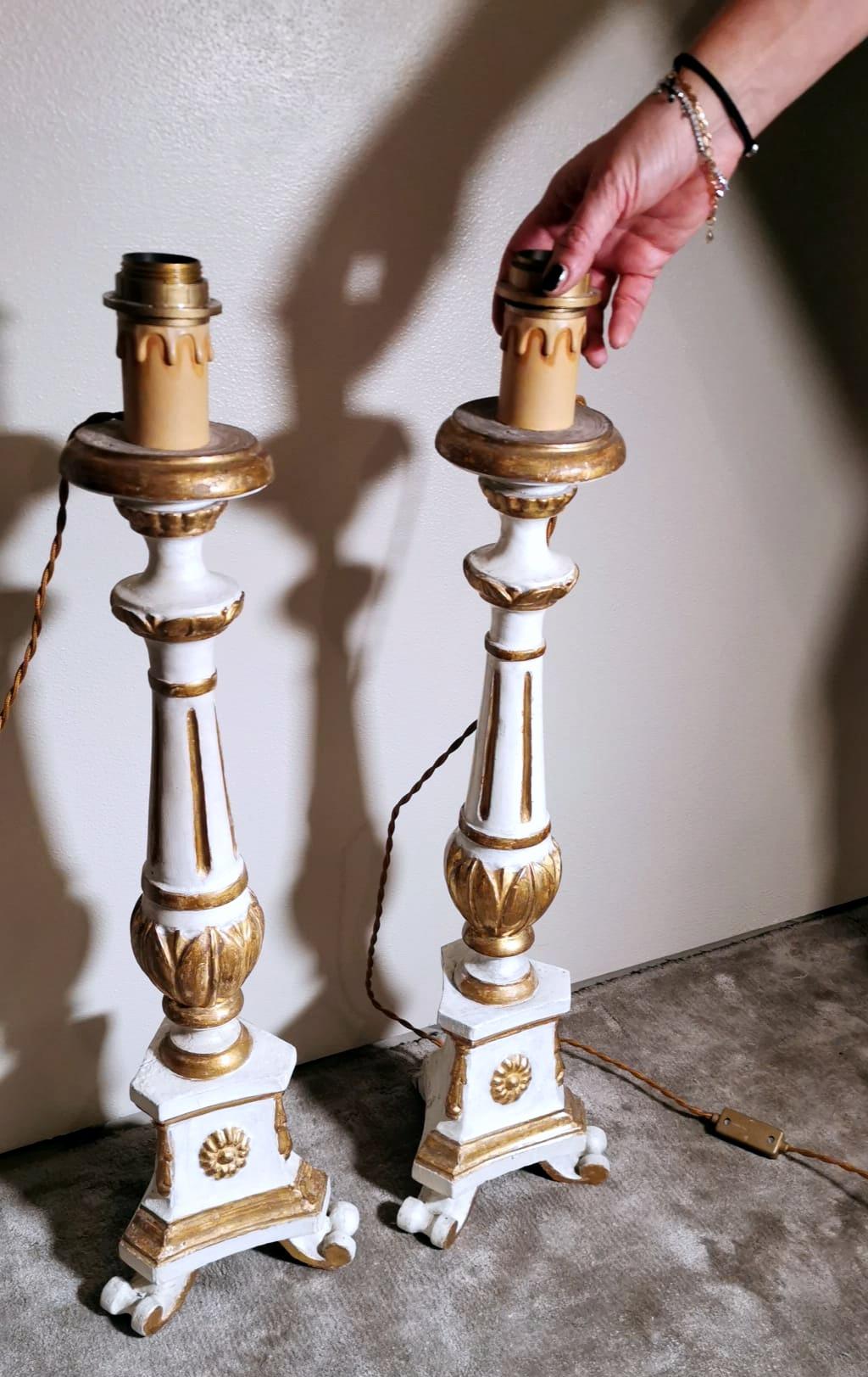 Pair of Italian Altar Candelabra in Carved Wood, Lacquered and Gilded 14