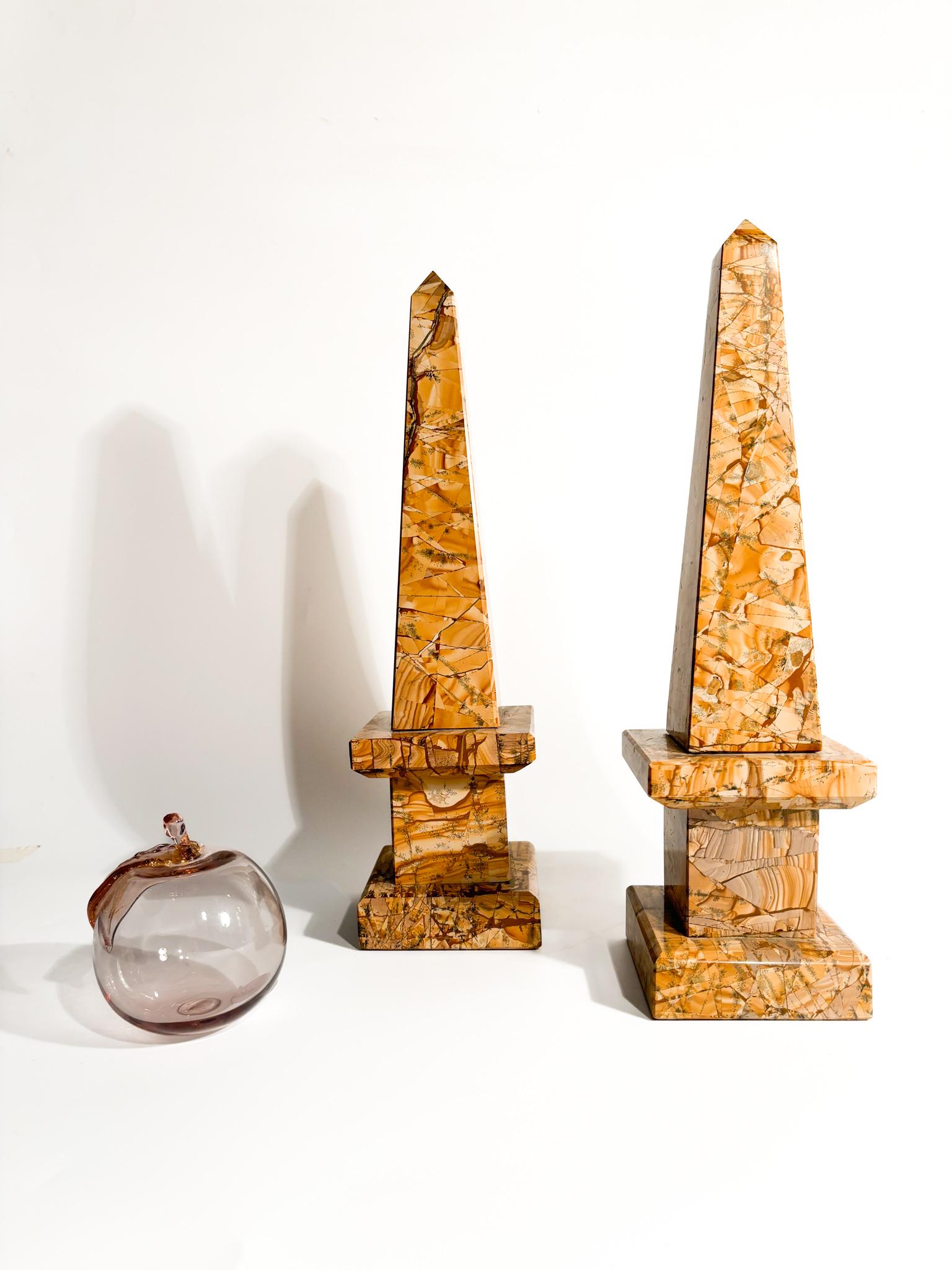 Mid-Century Modern Pair of Italian Amber Marble Obelisks from the 1960s For Sale