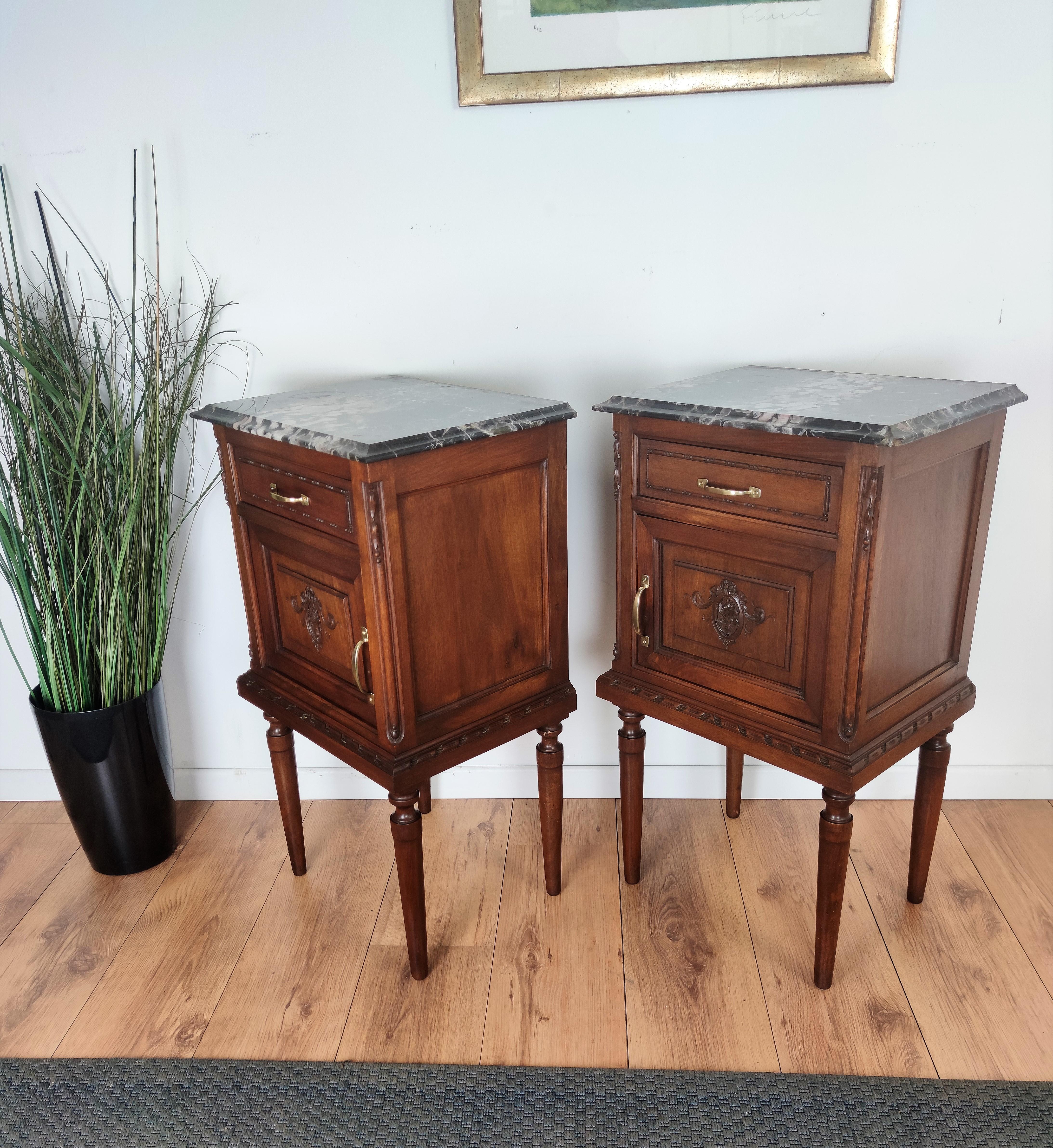 20th Century Pair of Italian Antique Carved Walnut Black Marble Top Night Stands Bed Tables
