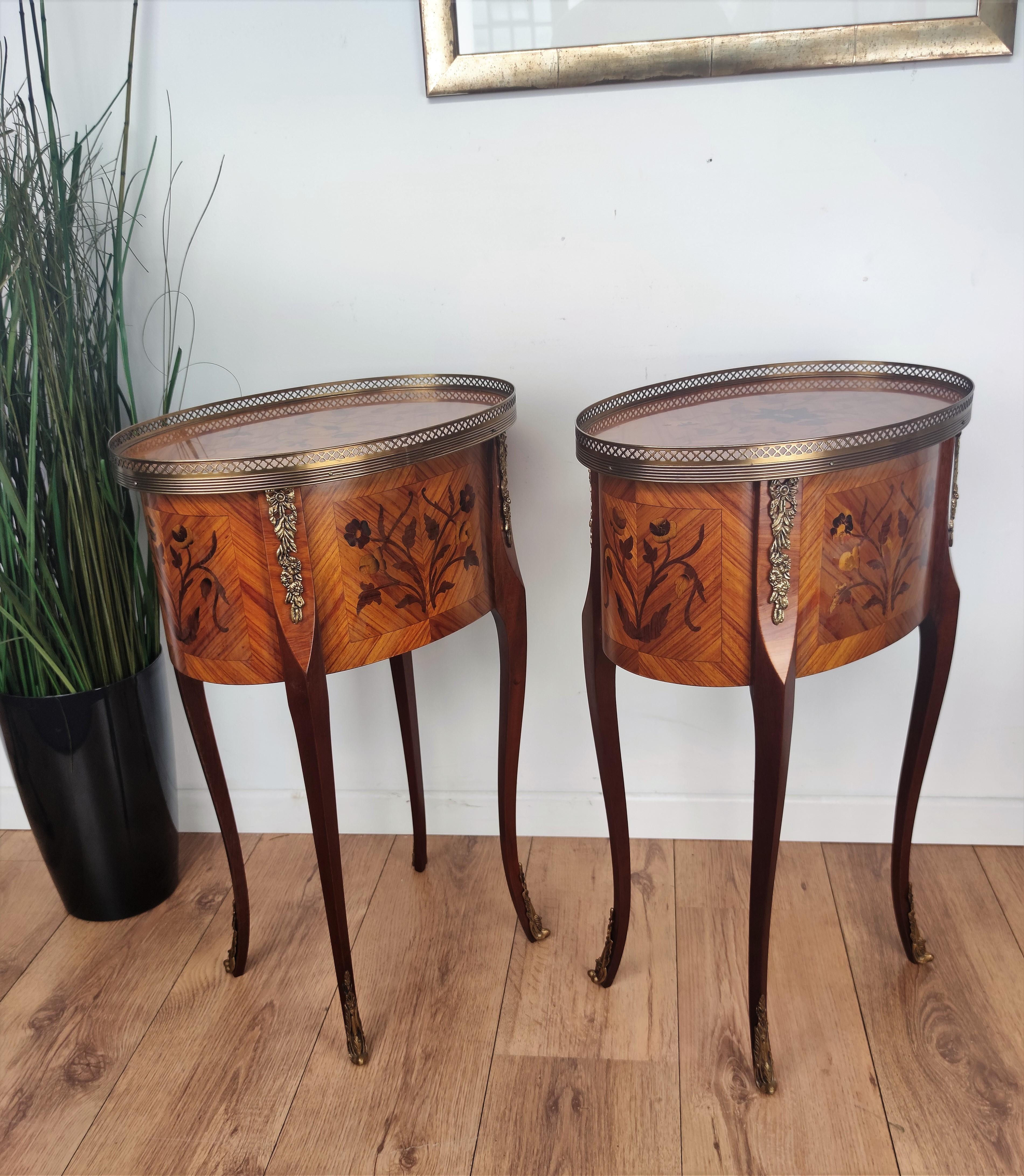 Pair of Italian Antique Marquetry Walnut Bedside Nightstands Tables with Drawers 2