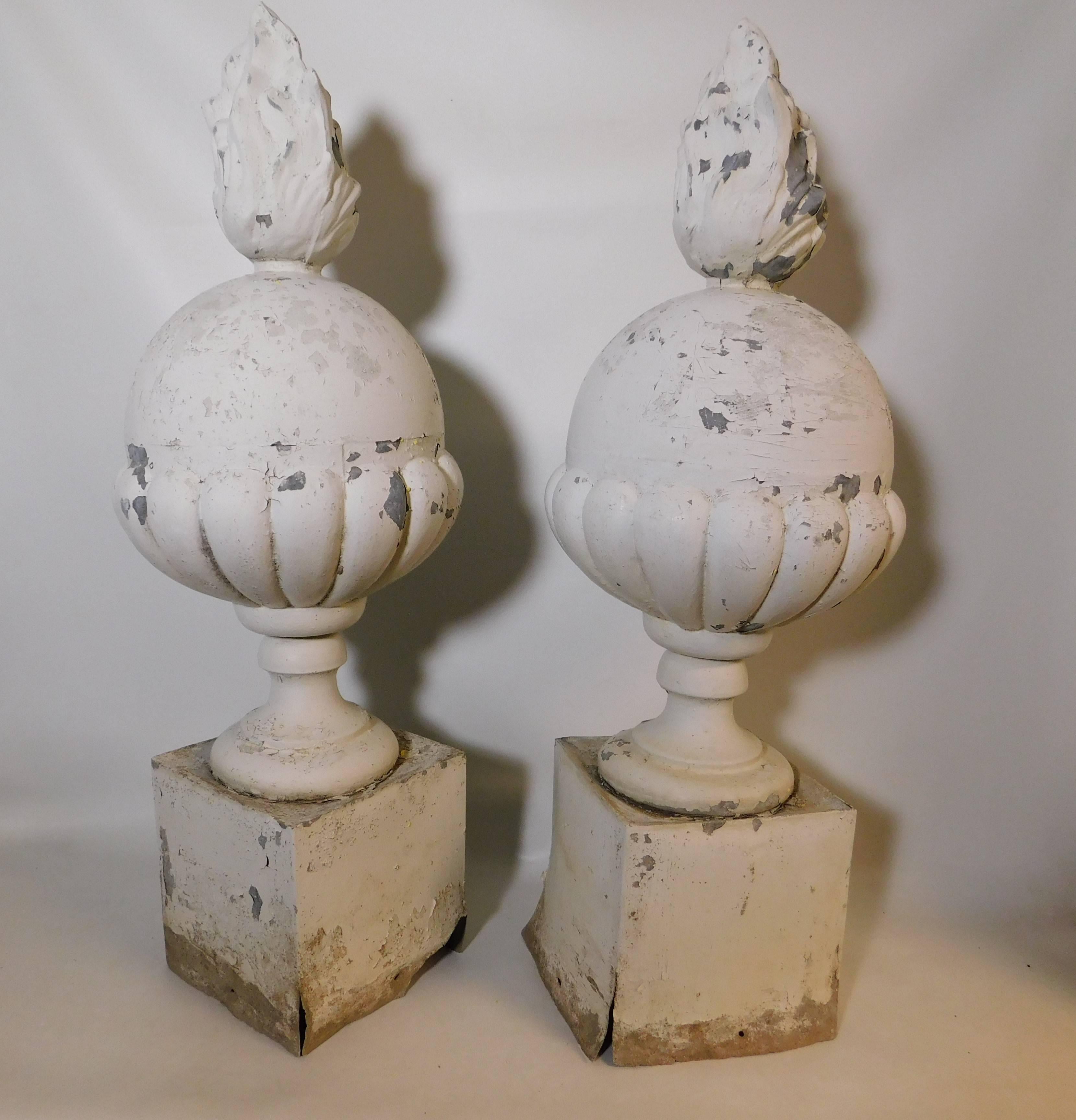 Pair of Italian Architectural Ornate Metal Flame Finials  In Good Condition In Hamilton, Ontario