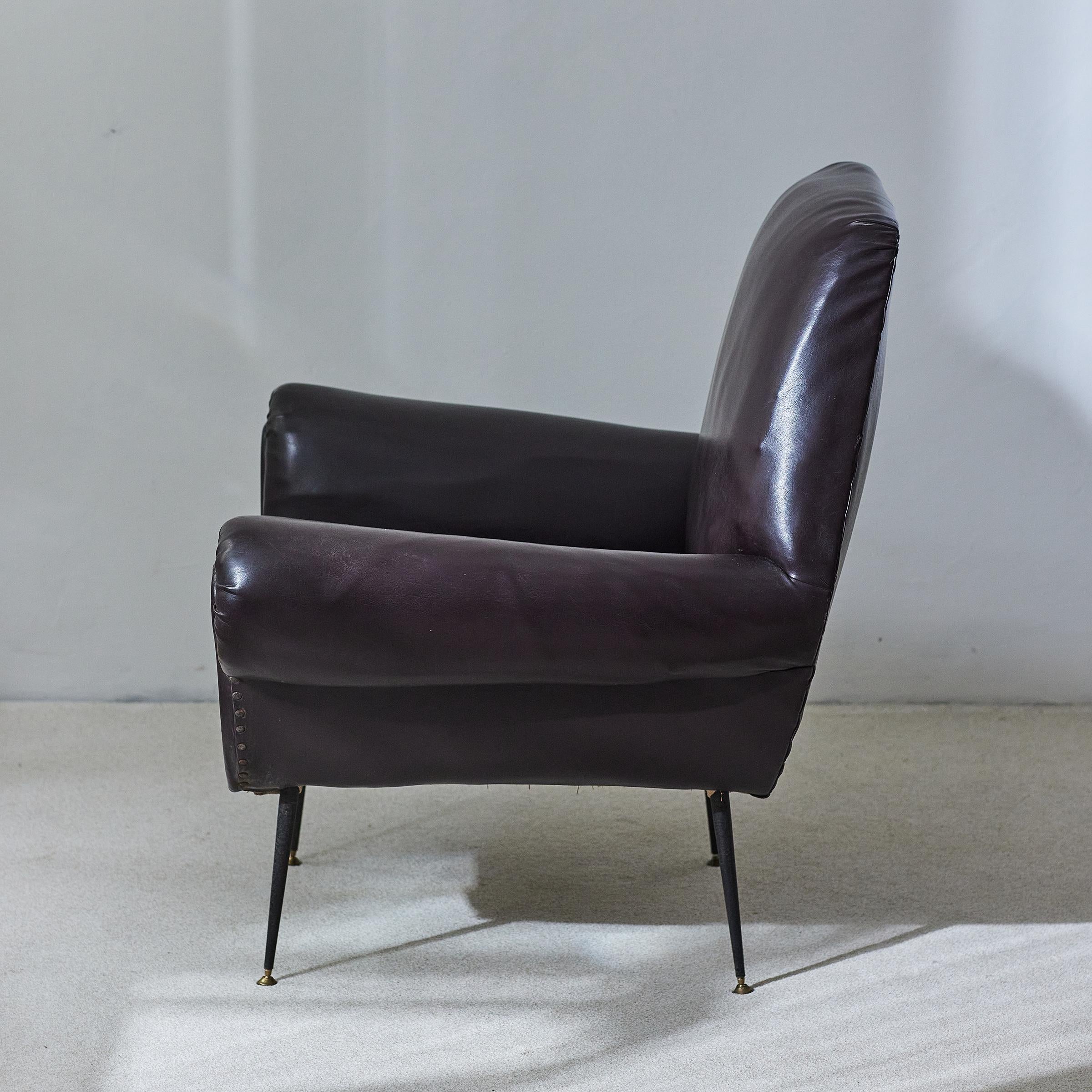 Pareja de sillones italianos diseñados por Gigi Radice para Minott Años 50 Italiano en venta