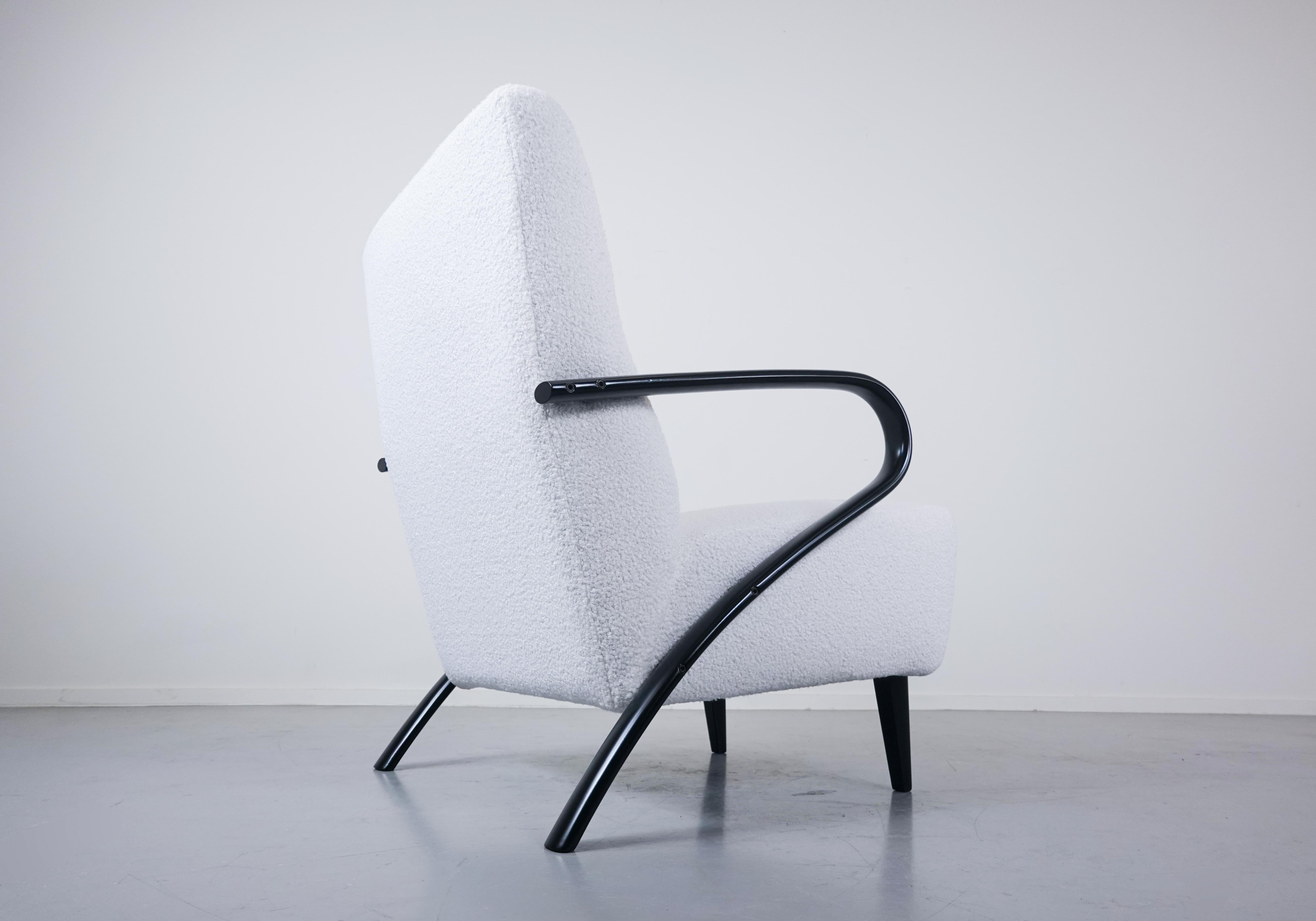 Pair of White Mid-Century Modern Italian Armchairs, 1950s, New Upholstery 3