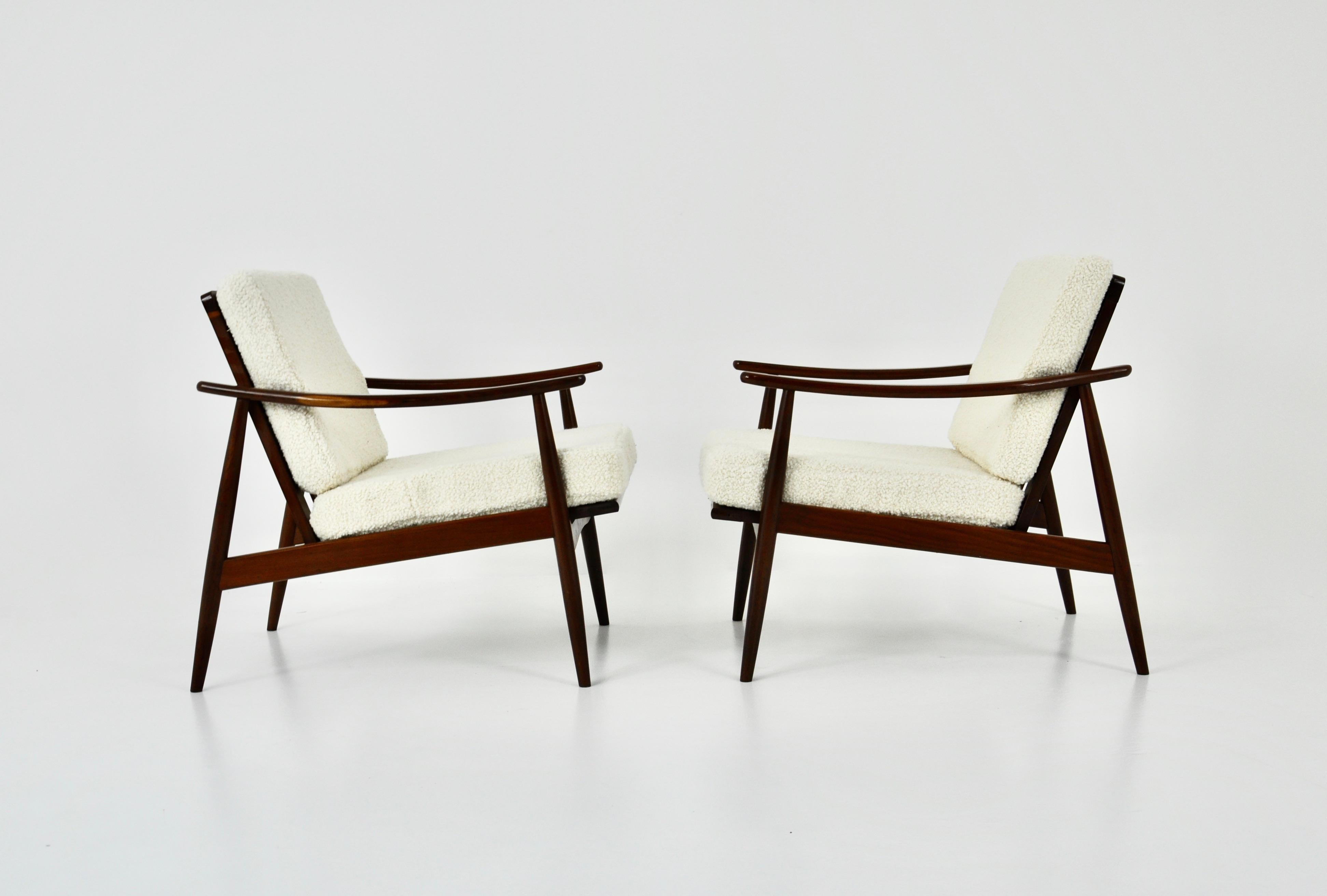 Pair of Italian Armchairs, 1960s For Sale 1