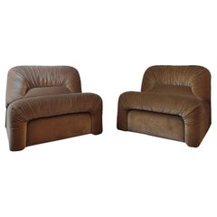 Pair OF italian armchairs 70s
