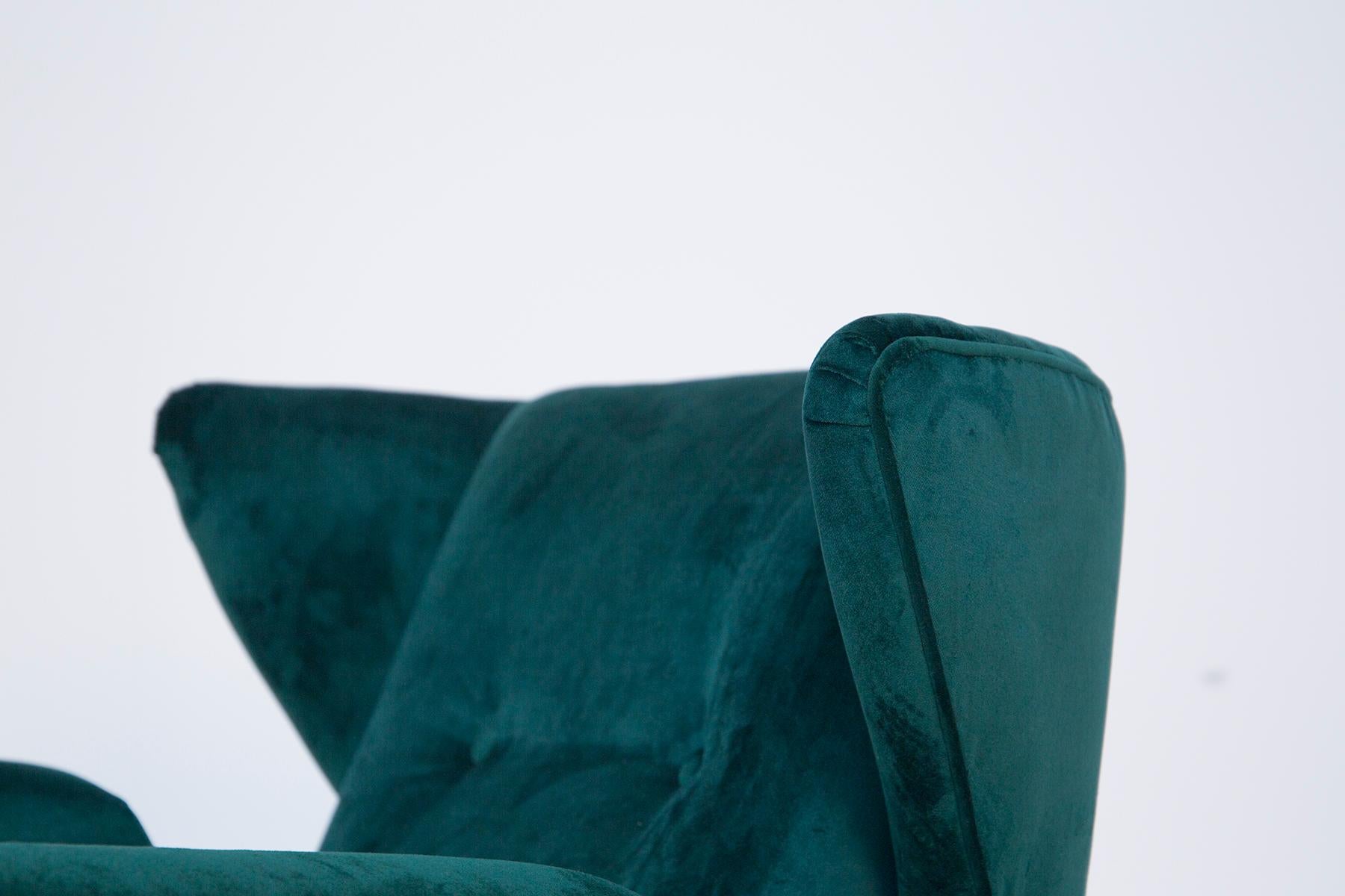Mid-20th Century Pair of Italian Armchairs Attributed to Gio Ponti in Green Velvet, 1950s