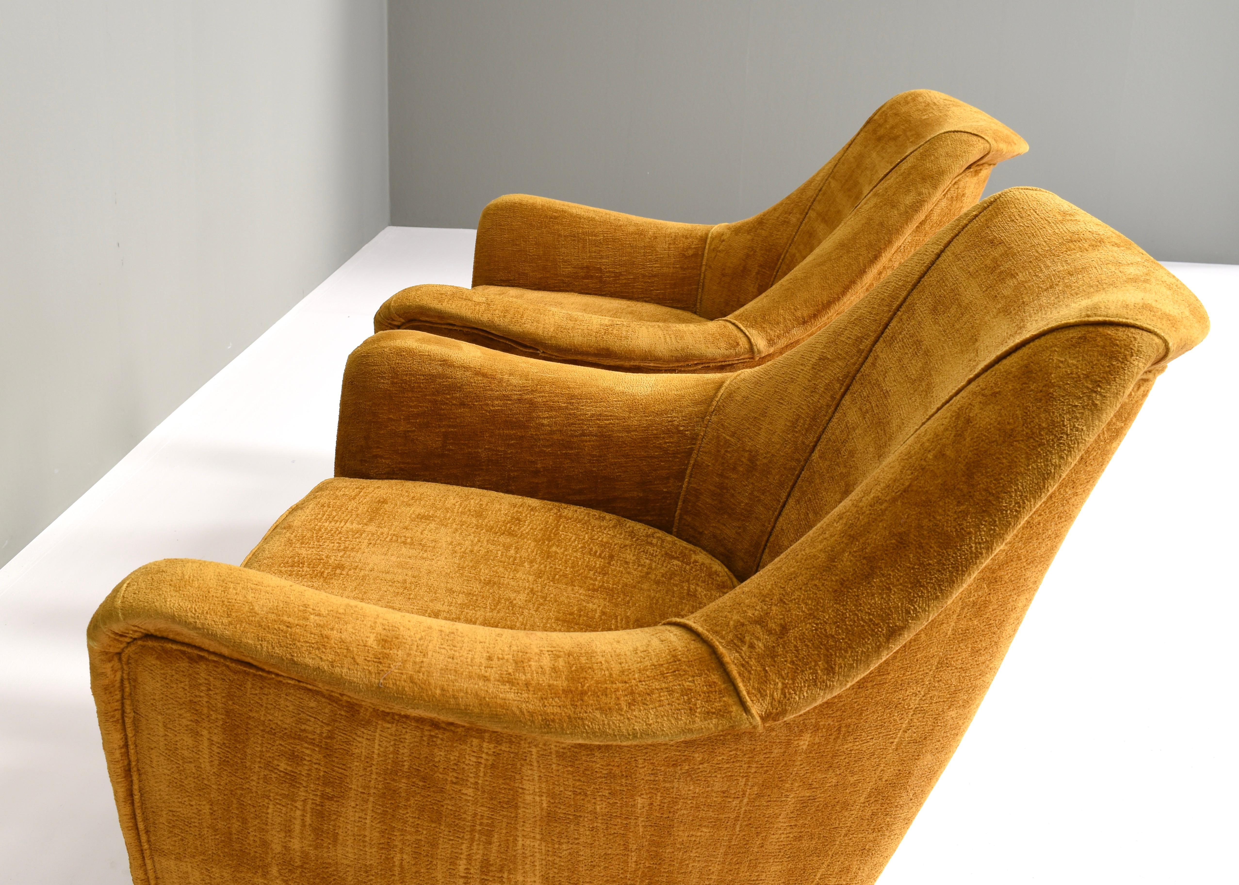 Paar italienische Sessel im Stil von Ico Parisi, Italien, um 950 im Angebot 12