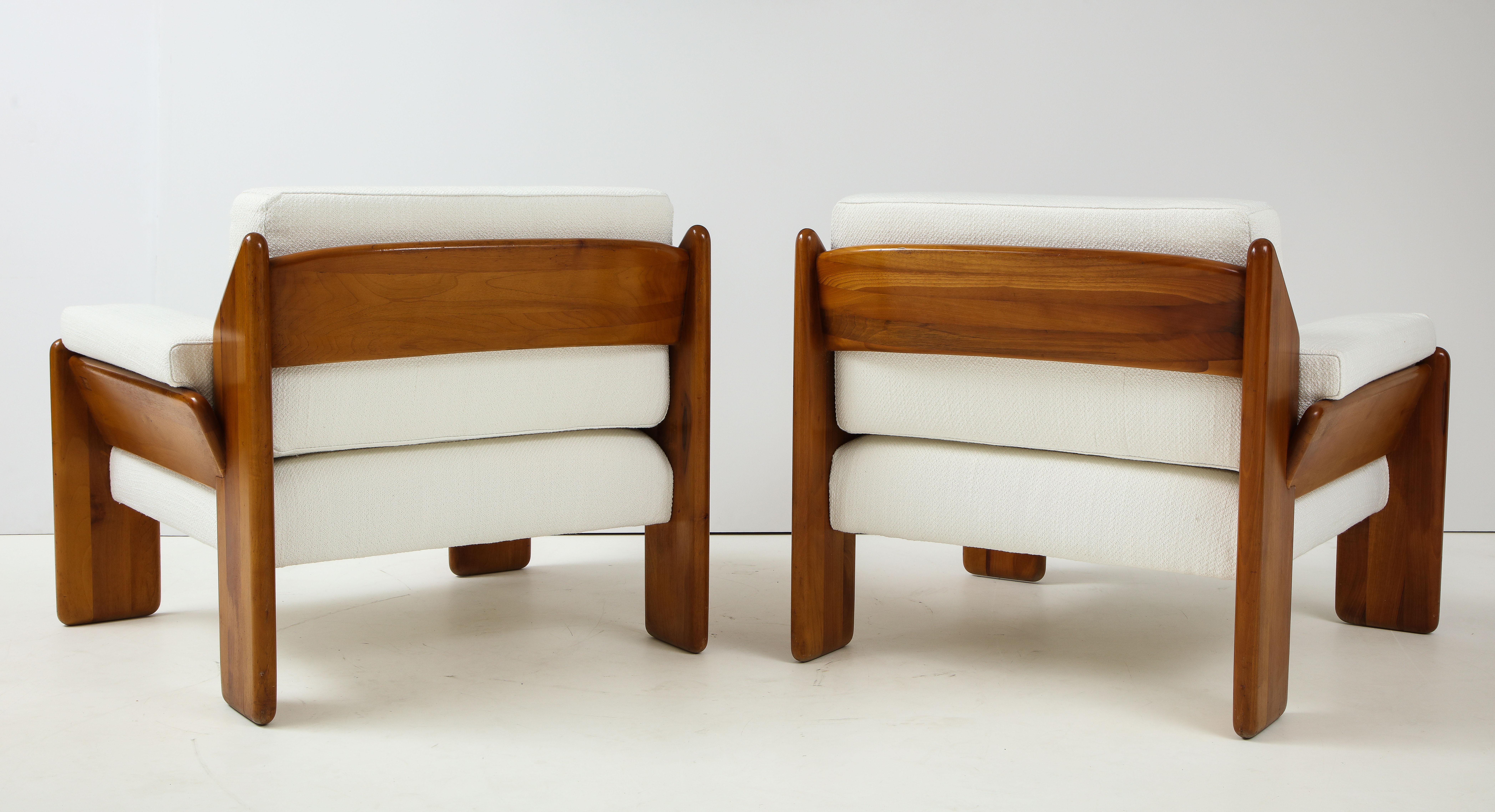 Pair of Italian Armchairs by Sapporo for Mobil Girgi, 1970's 5