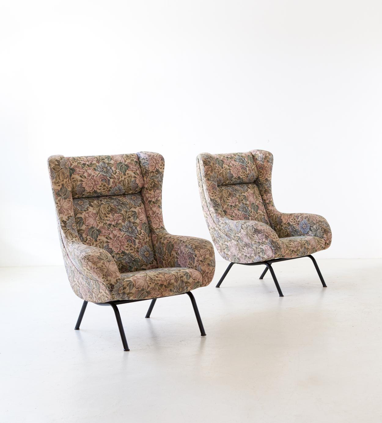 Pair of Italian Armchairs 2