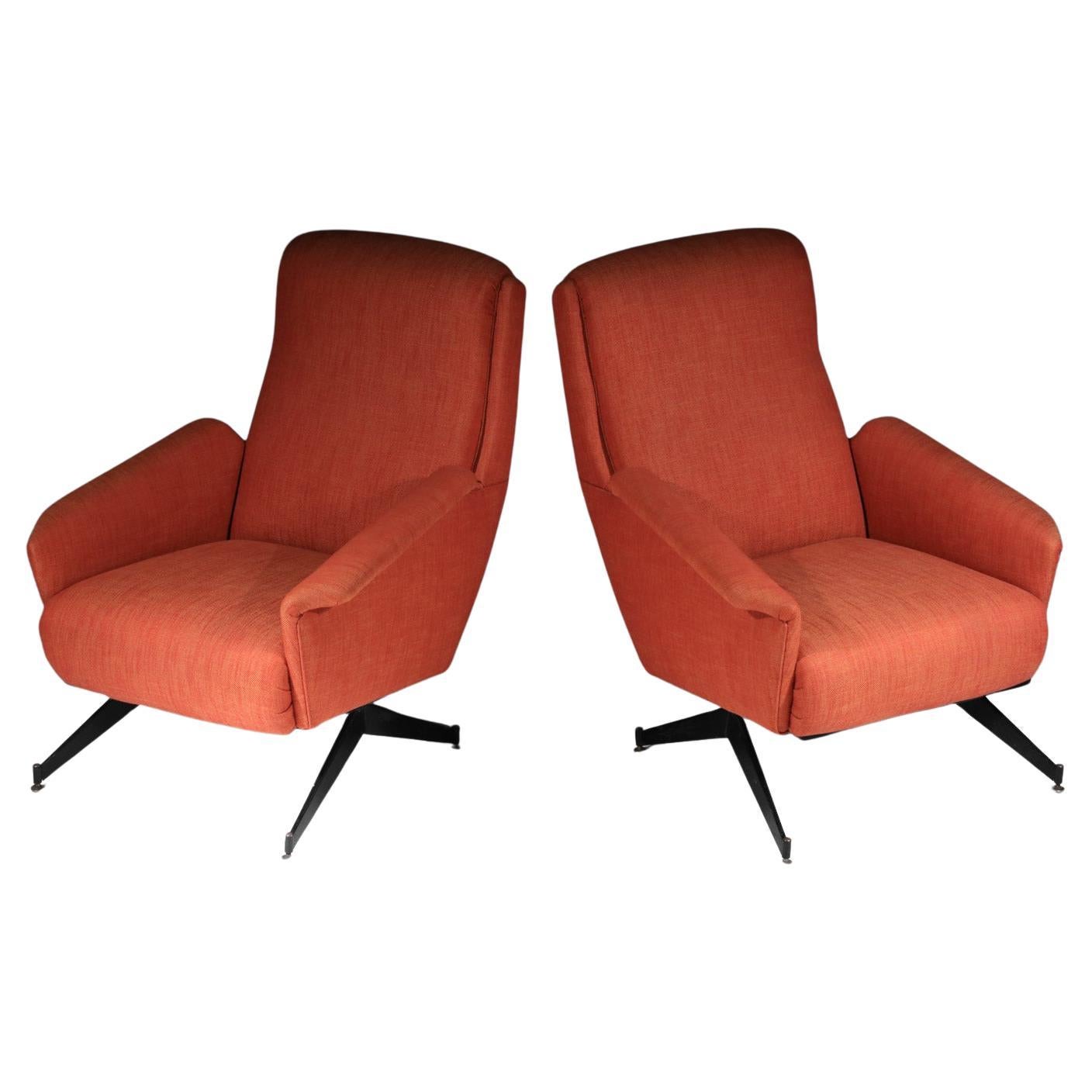pair of Italian armchairs from the 1960s in the Borsani style For Sale