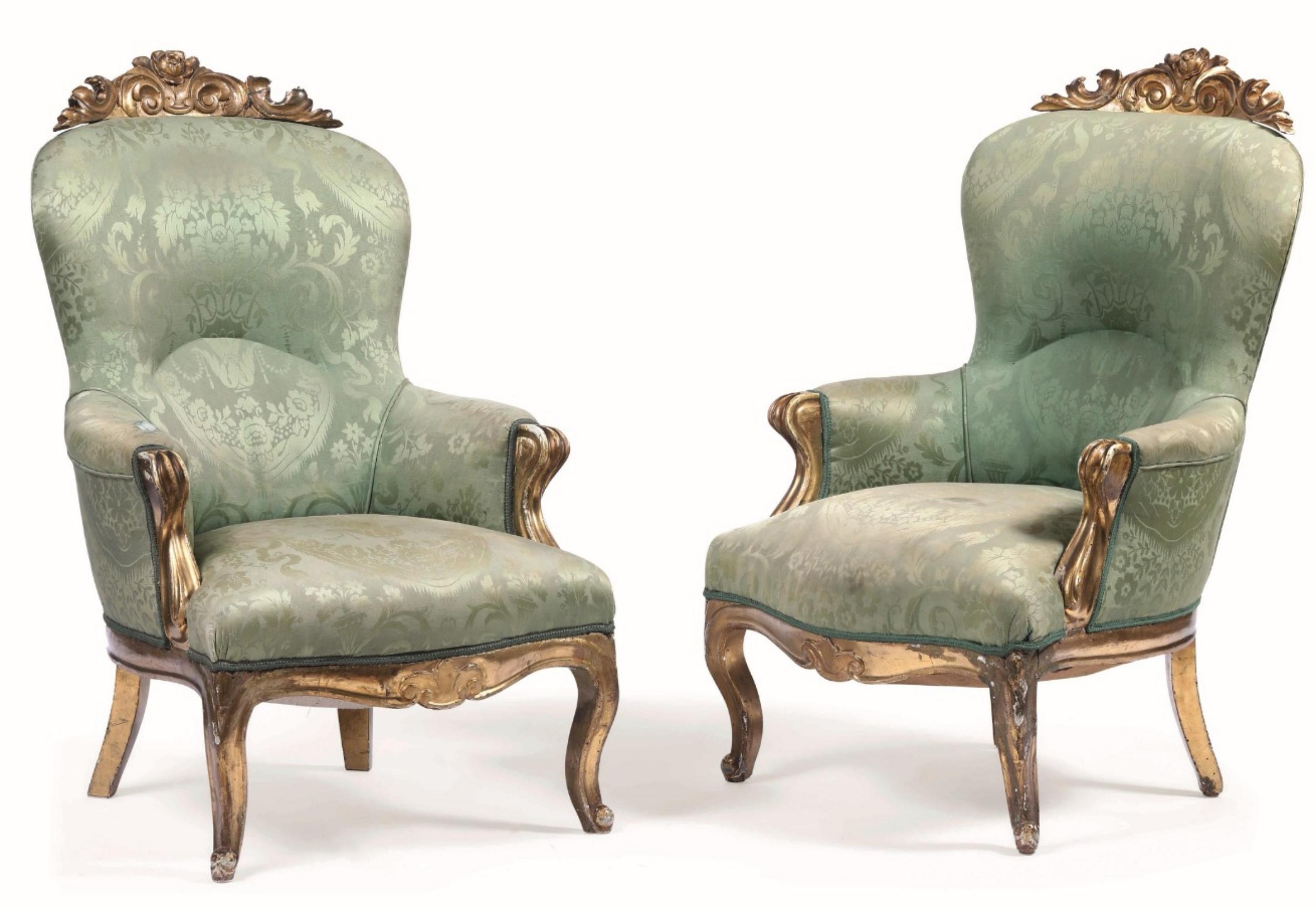 Pair of armchairs in carved and gilded wood.
19th Century
Covered in green damask fabric,
Measures: W. 70 - D. 70 - H. 100 Cm
Good conditions.