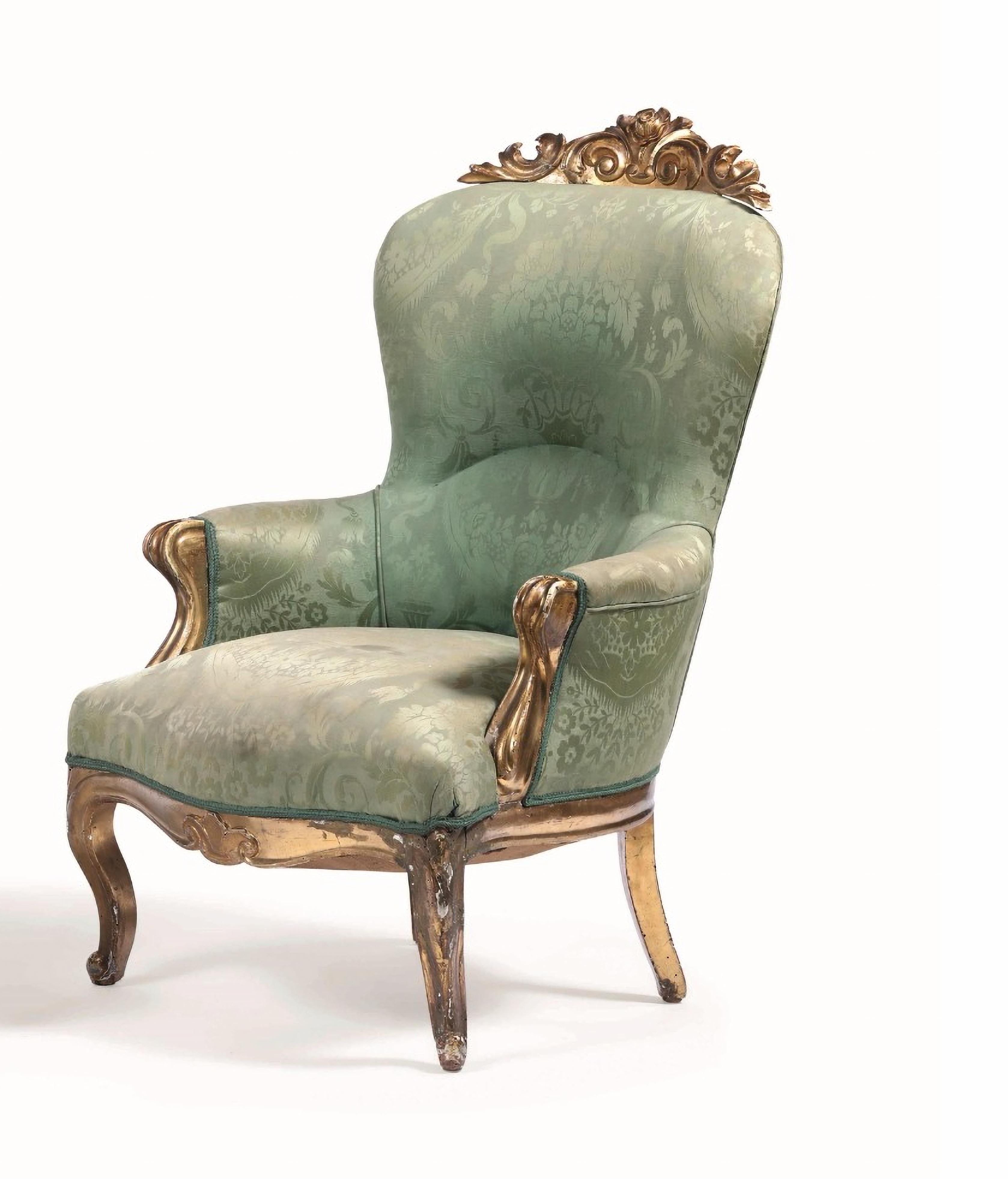 Baroque Pair of Italian Armchairs in Carved and Gilded Wood 19th Century For Sale