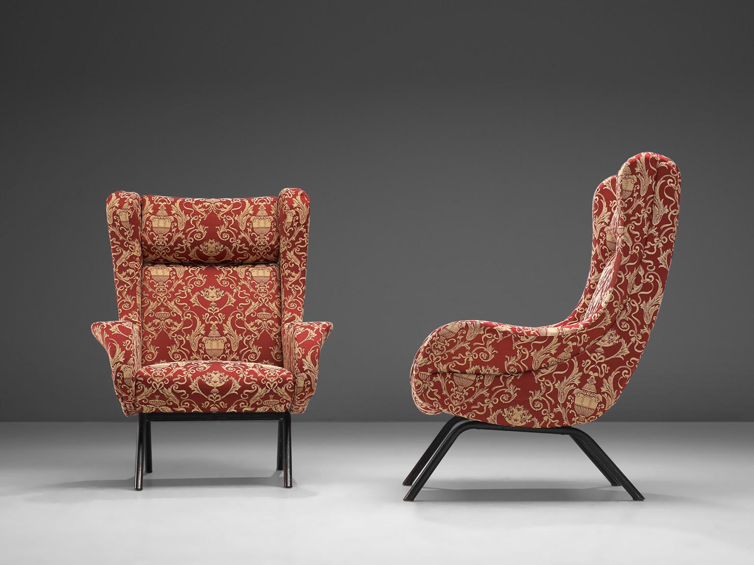 Italian Pair of Armchairs in Red Decorative Upholstery  In Good Condition For Sale In Waalwijk, NL