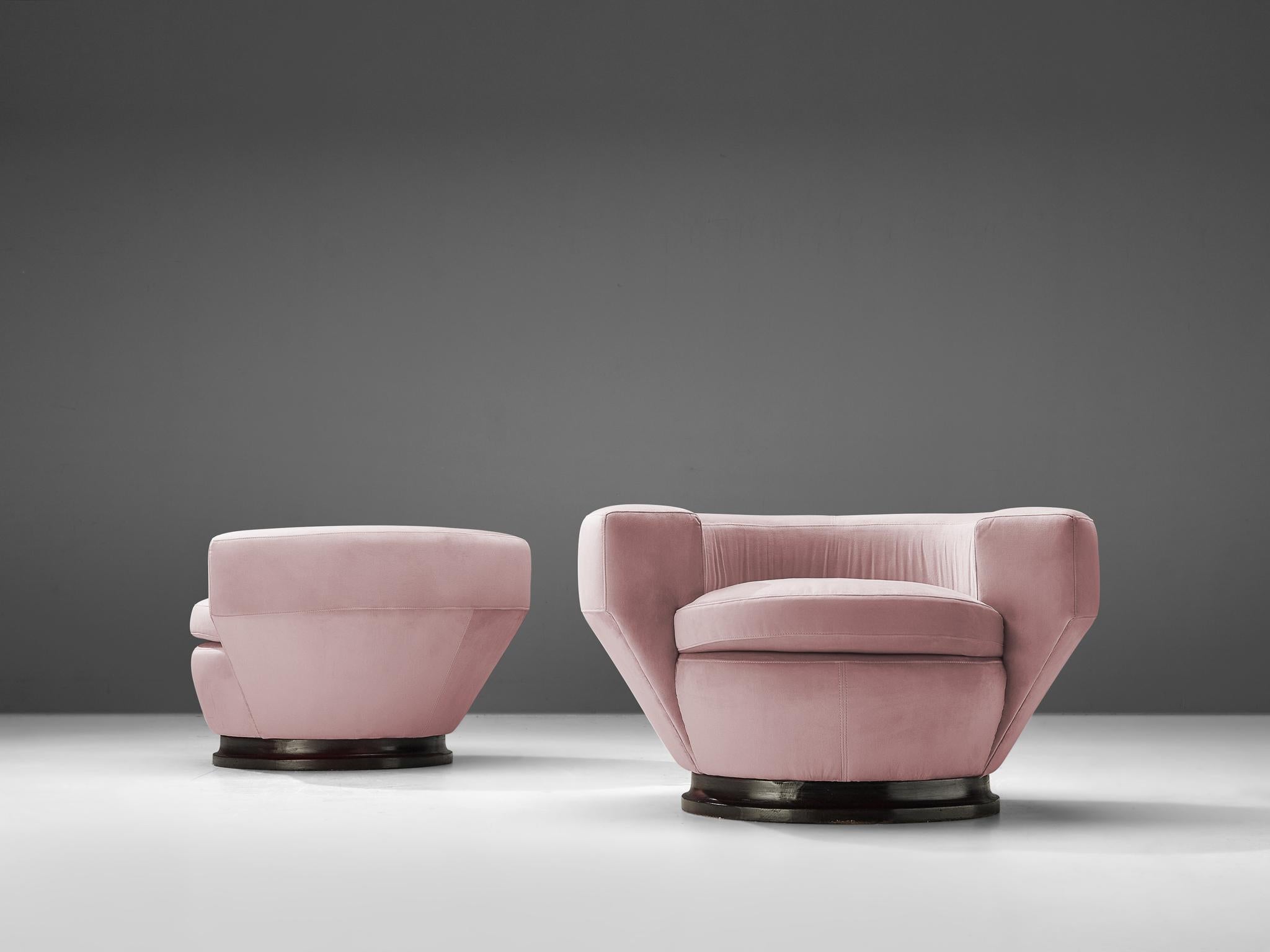 Italian Pair of Armchairs in Pink Ultra-Suede In Good Condition In Waalwijk, NL