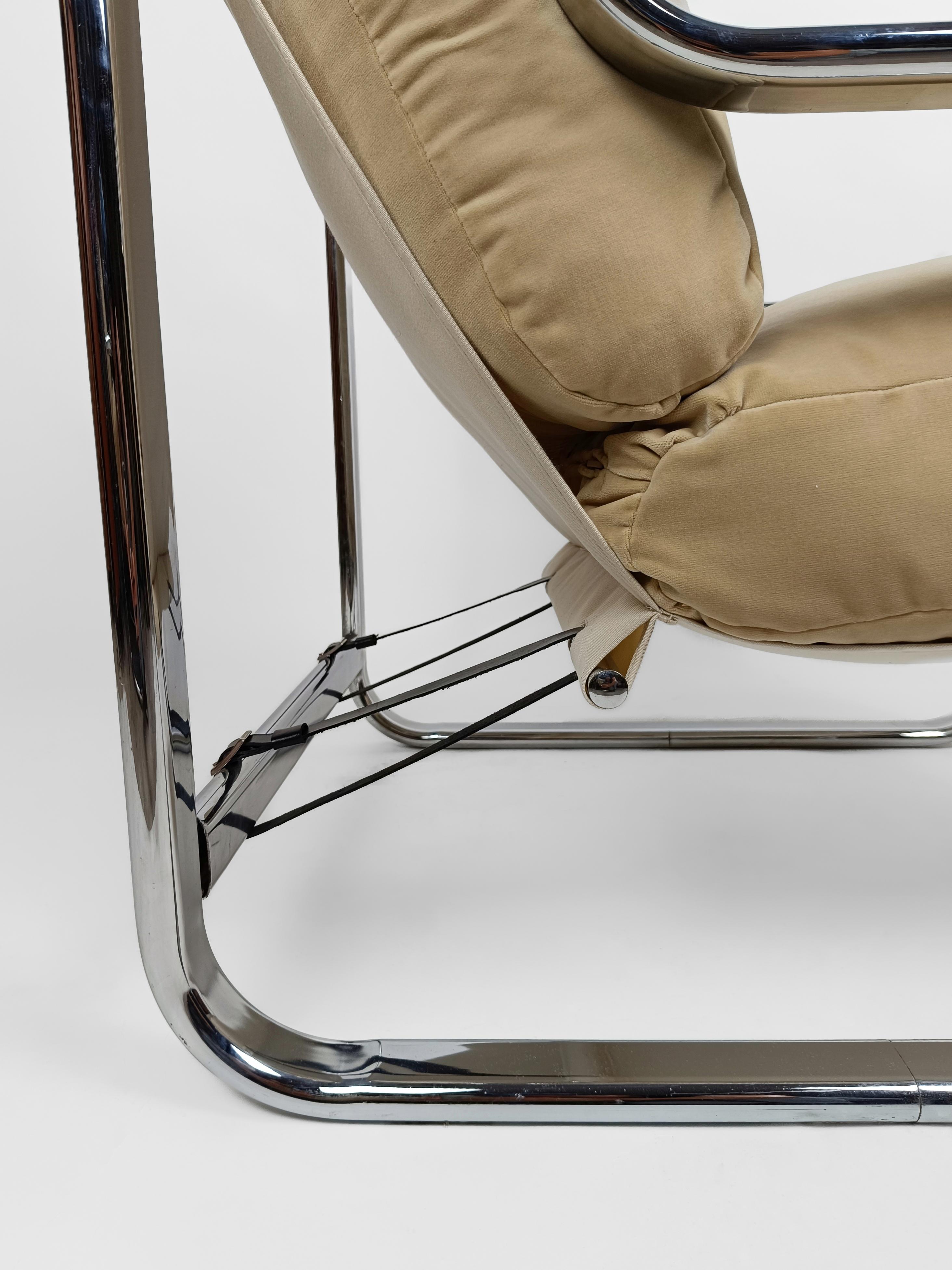 Pair of Italian Armchairs in Tubolar Chrome Steel and Beige Vellvet, 1970s 4