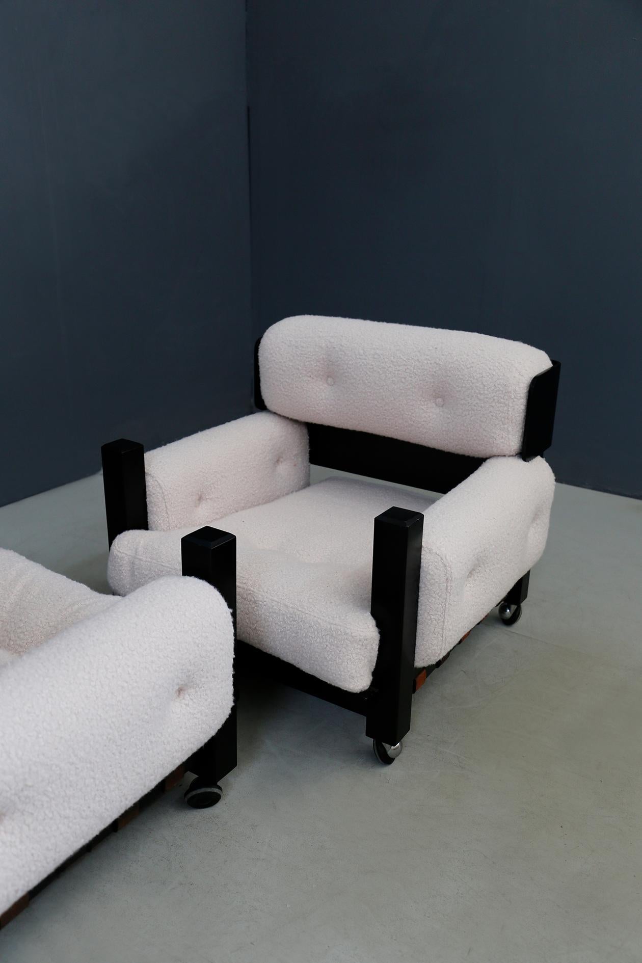 Pair of Italian Armchairs in Bouclé Fabric White and Black Wood, 1960s 7