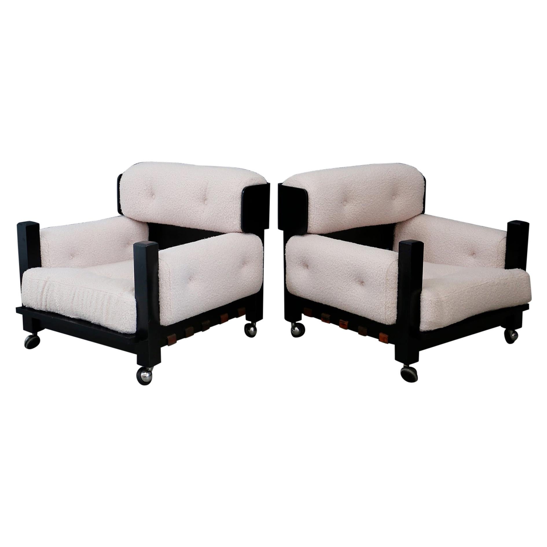 Pair of Italian Armchairs in Bouclé Fabric White and Black Wood, 1960s