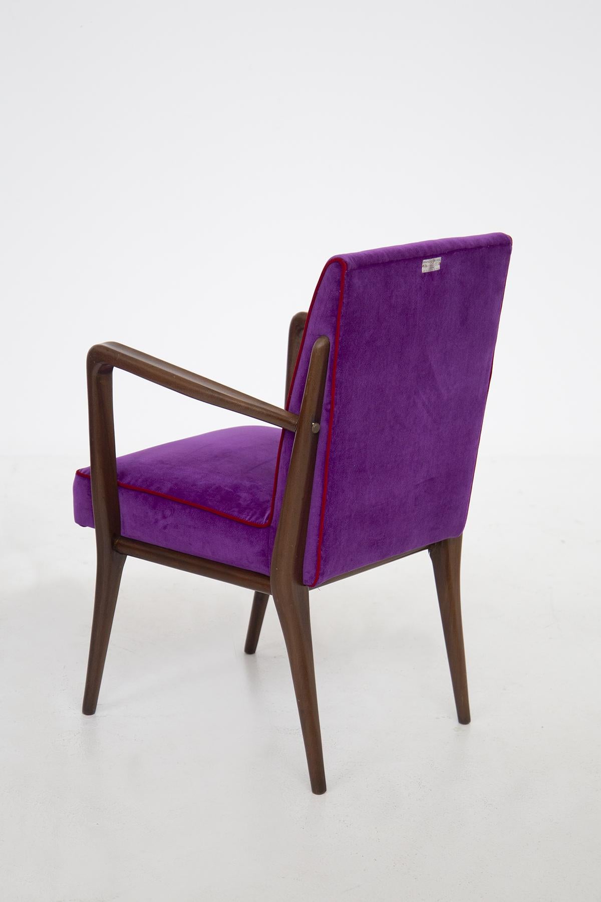 Pair of Italian Armchairs of Fratelli Consonni Production in Purple Velvet For Sale 5