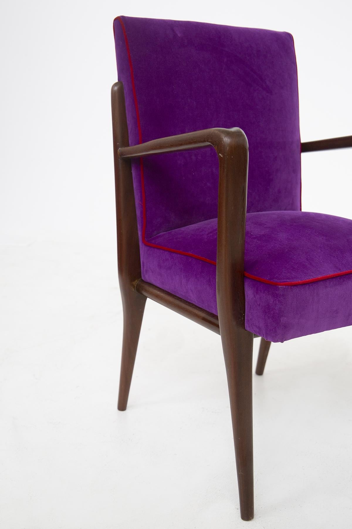Pair of Italian Armchairs of Fratelli Consonni Production in Purple Velvet For Sale 10
