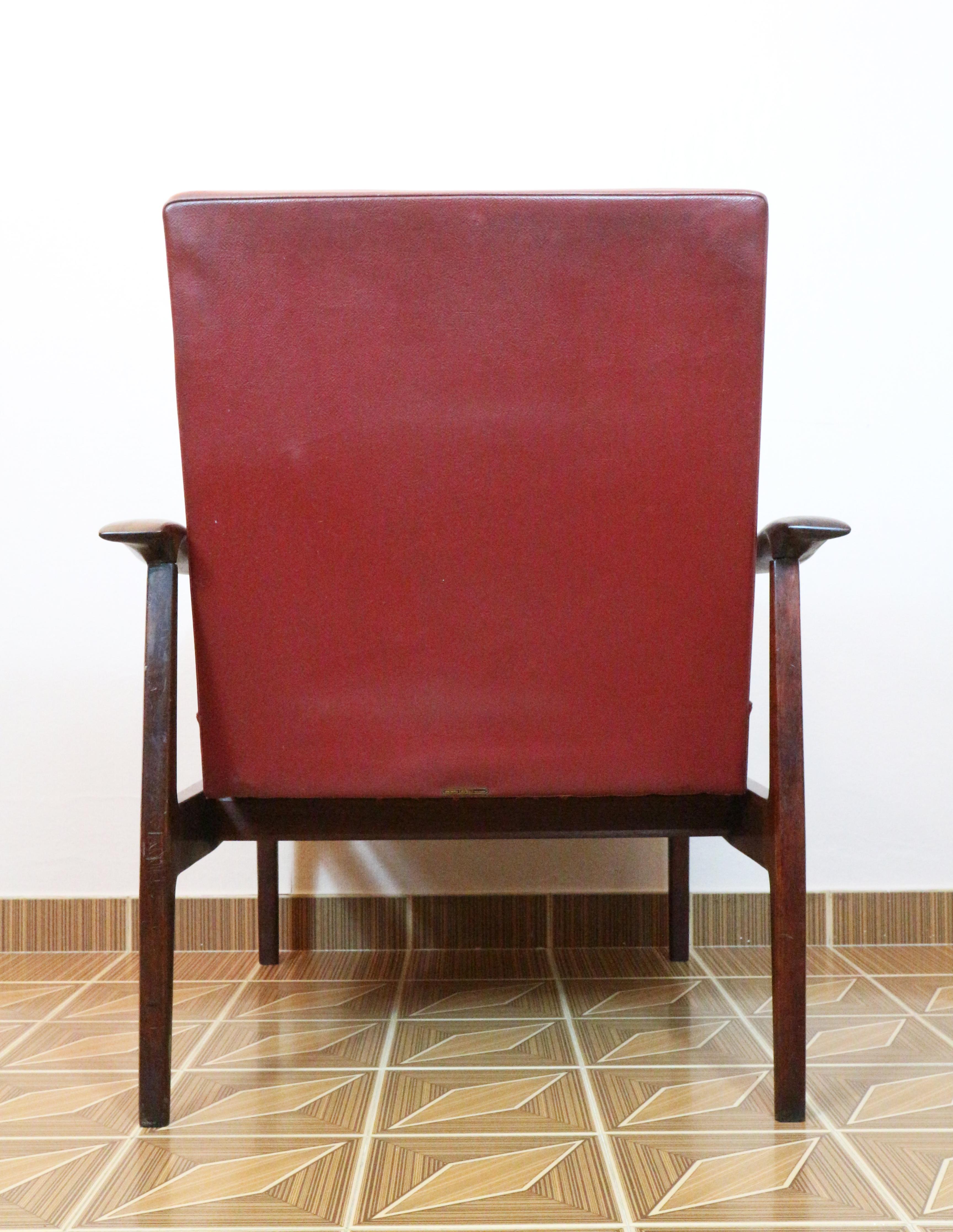 Pair of Italian Armchairs Produced by Anonima Castelli, 1960s im Zustand „Gut“ im Angebot in Carpi, Modena