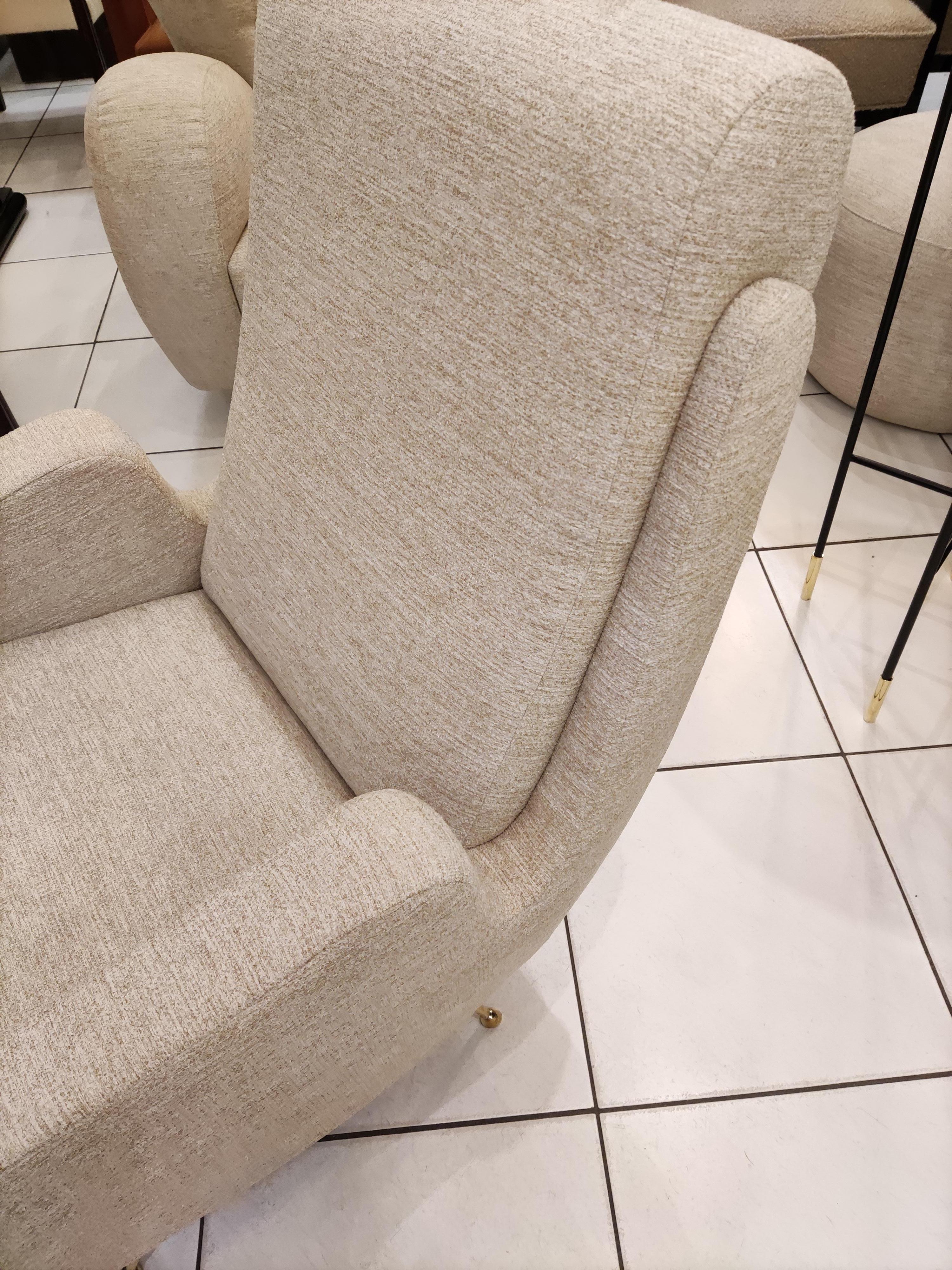 Pair of Italian Armchairs with Brass Feet, Beige Fabric 'Reupholstered' 7