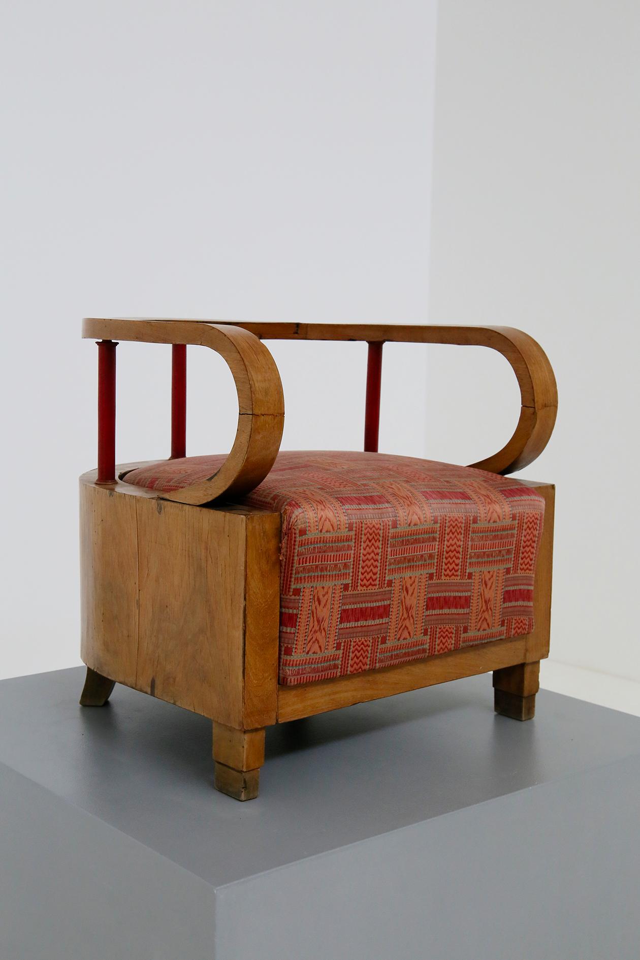 Pair of Italian Art Deco Armchairs Attributed to Giuseppe Terragni, 1920s 6