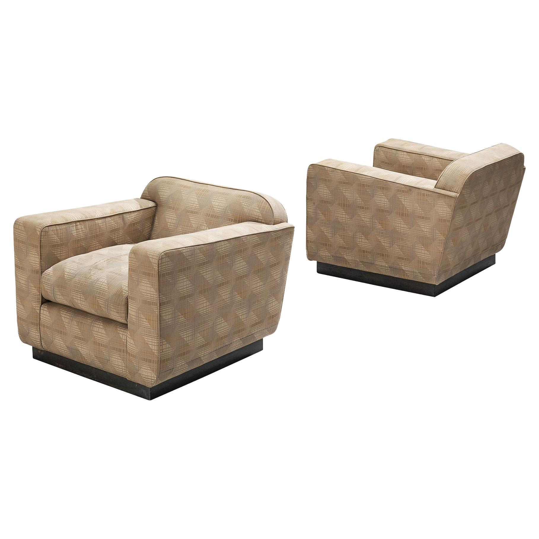 Italian Pair of Art Deco Armchairs in Beige Upholstery 
