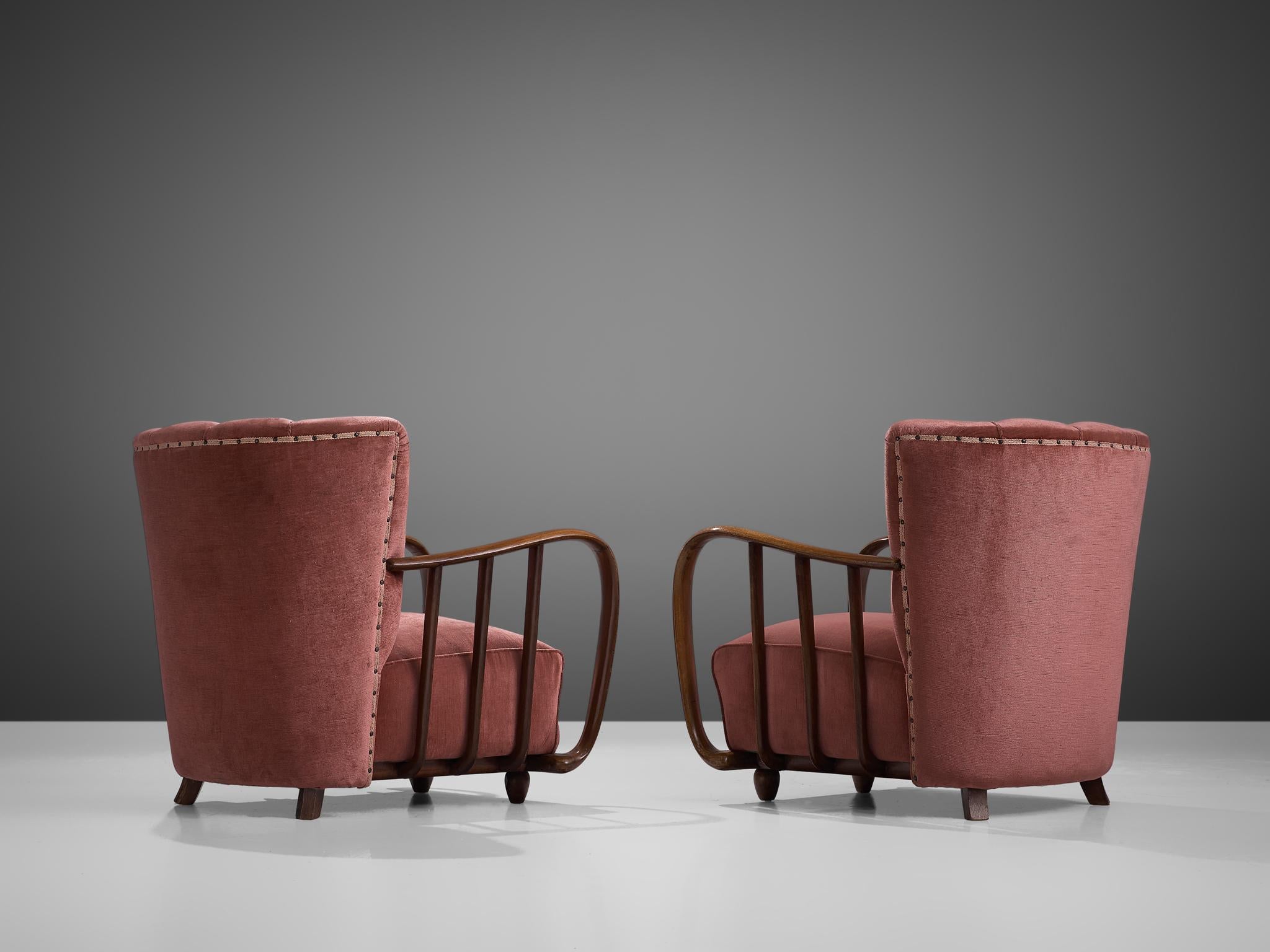 Pair of Italian Art Deco Armchairs with Coral Upholstery, 1940s In Good Condition In Waalwijk, NL