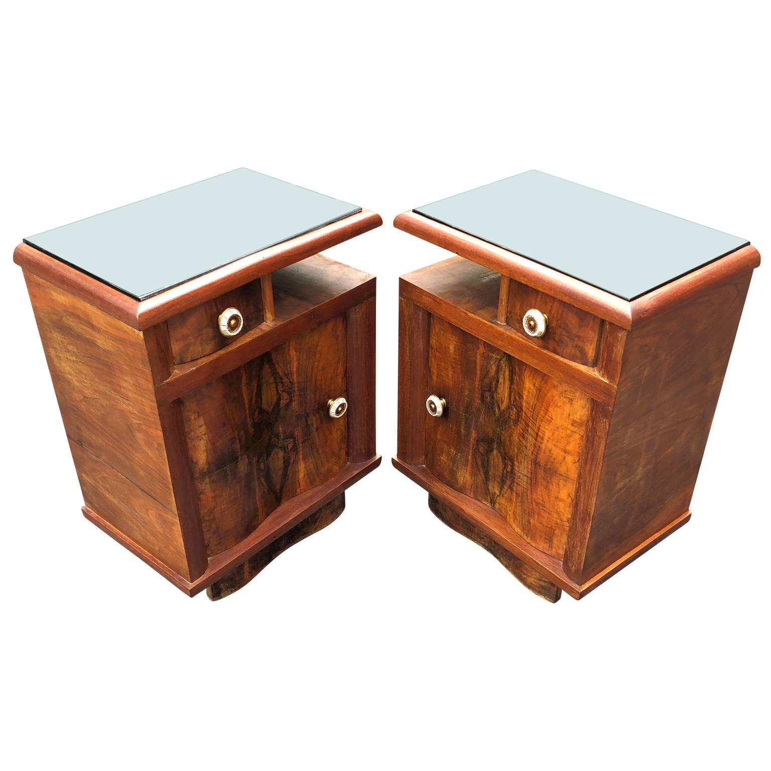 Pair of Italian Art Deco bed side tables or end tables.
