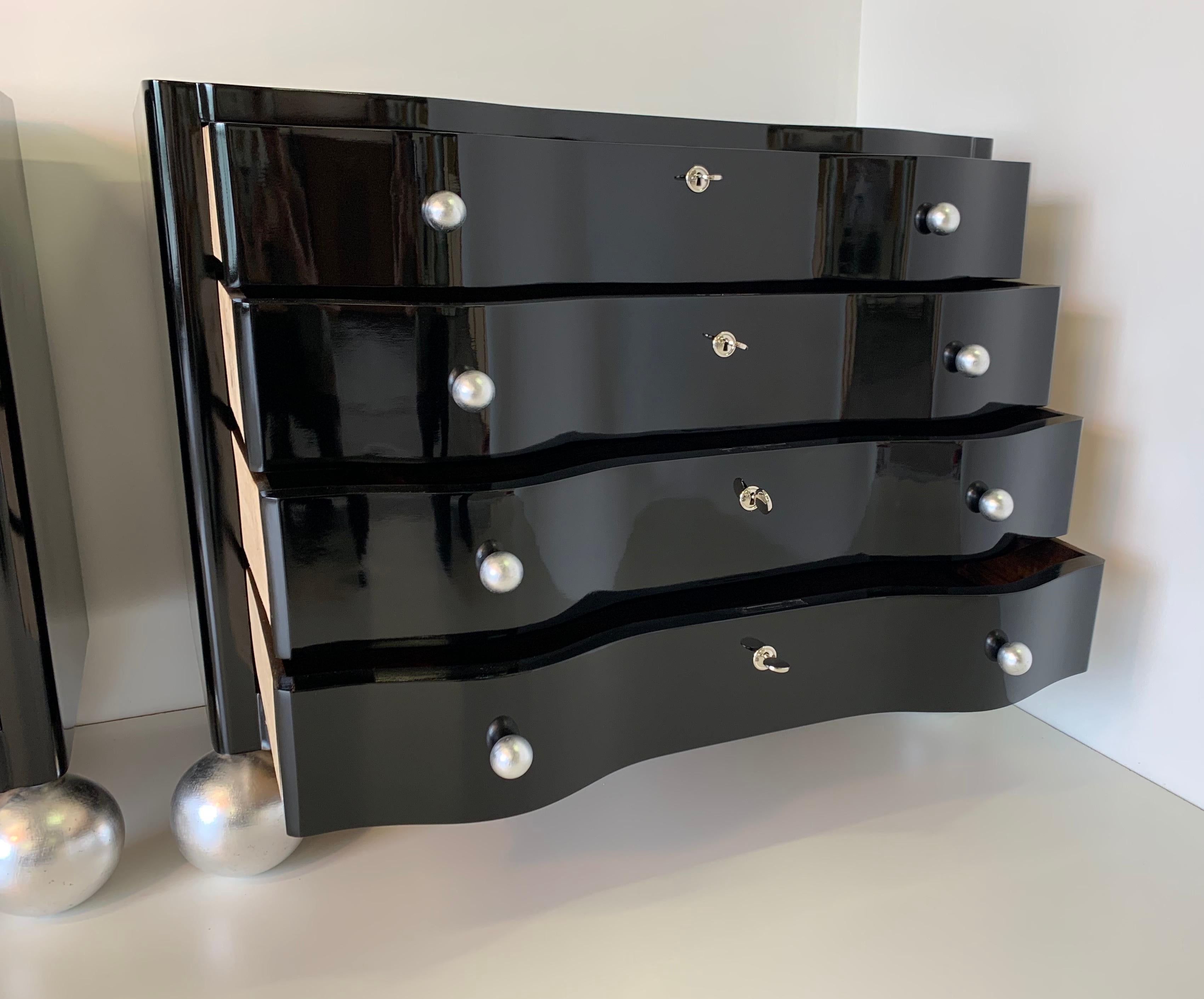 Pair of Italian Art Deco Black and Silver Leaf Chest of Drawers, 1930s 7