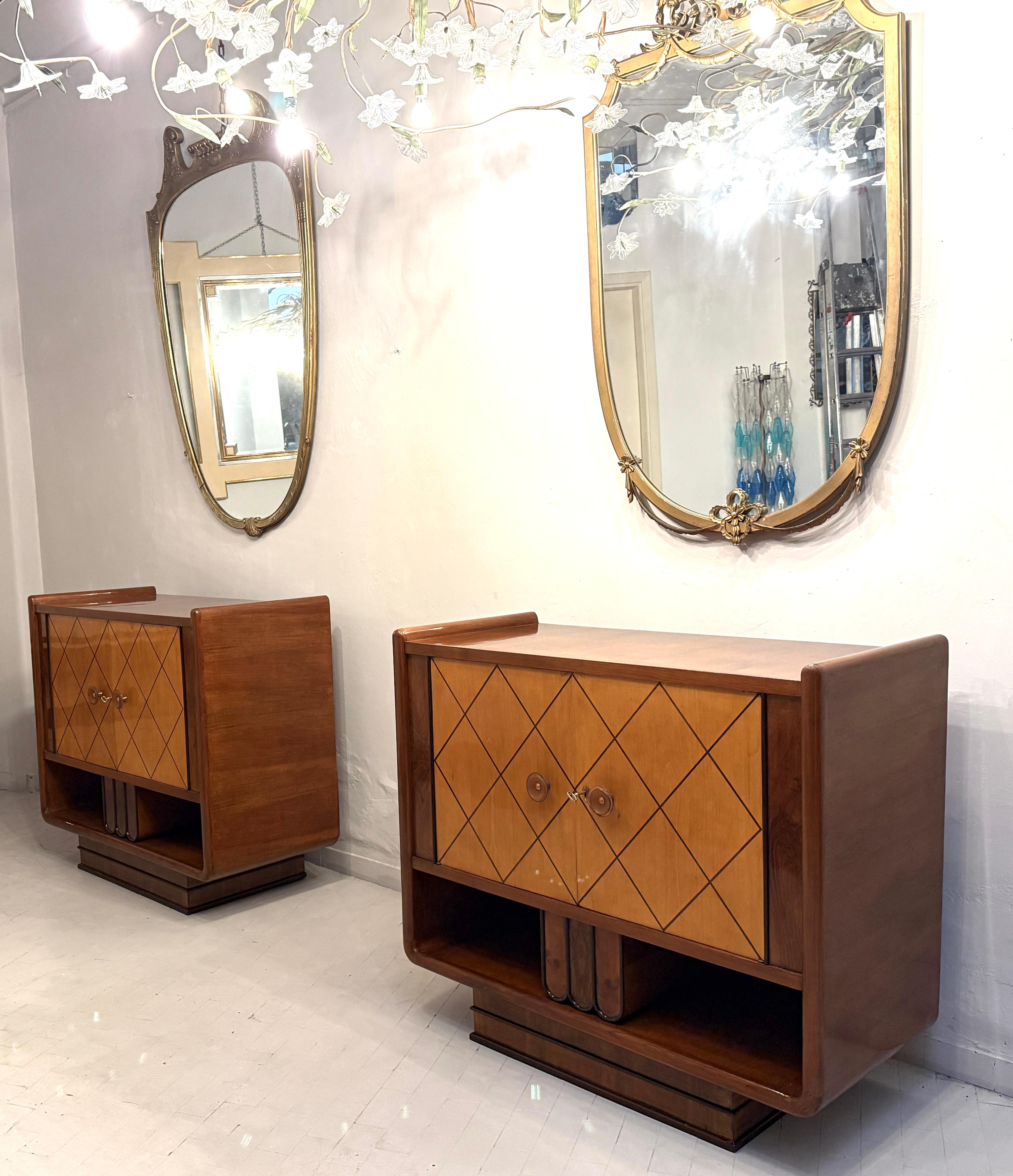 Paar italienische Art-Déco-Schränke  1940