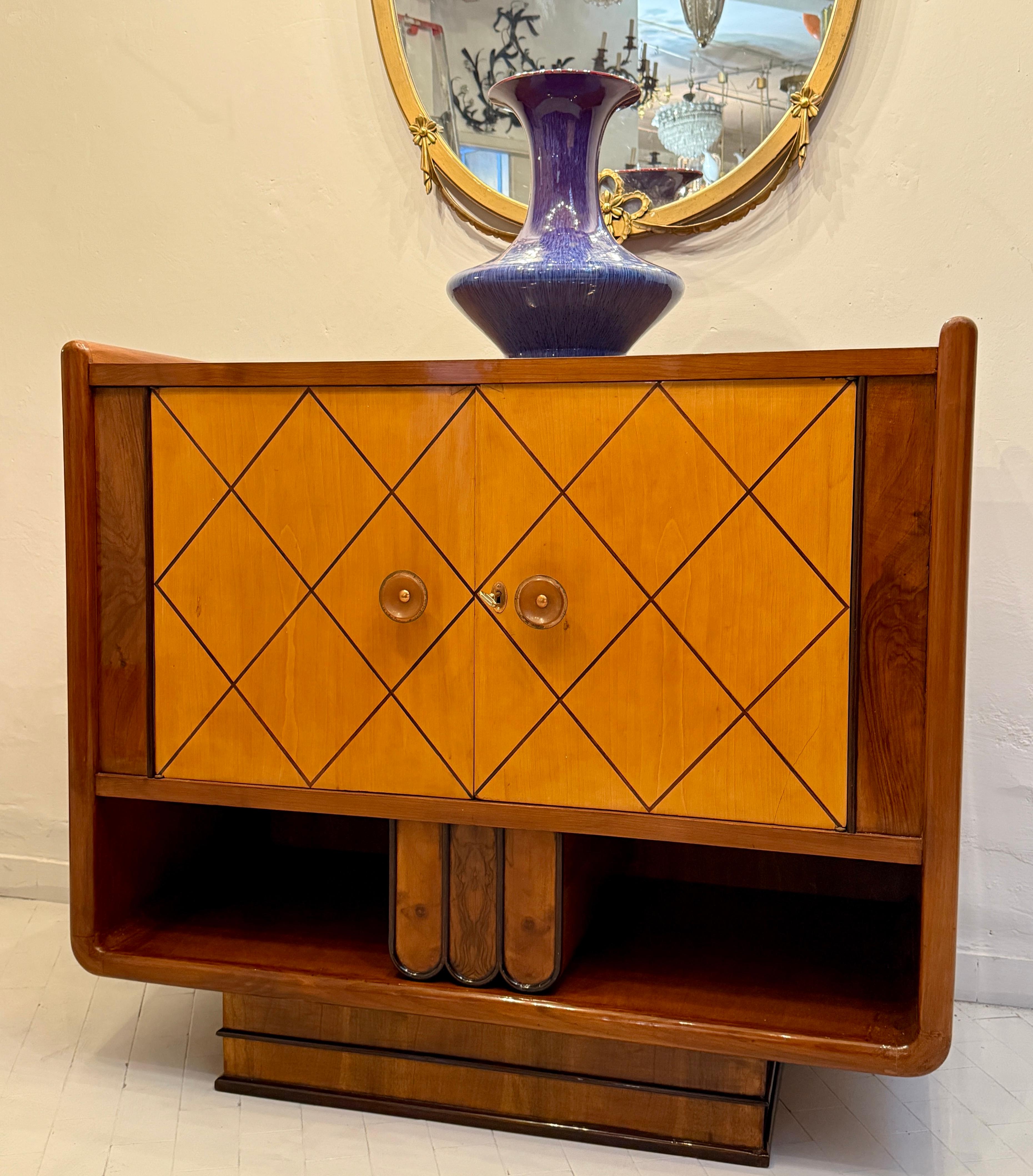 Paar italienische Art-Déco-Schränke  1940