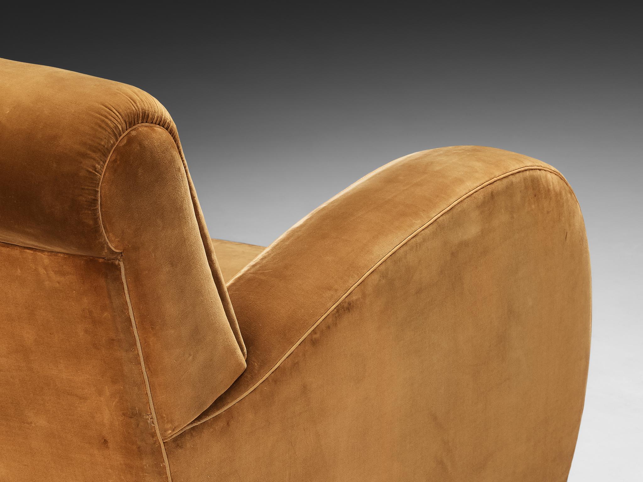 Paire de fauteuils club Art déco italiens en velours brun clair en vente 4