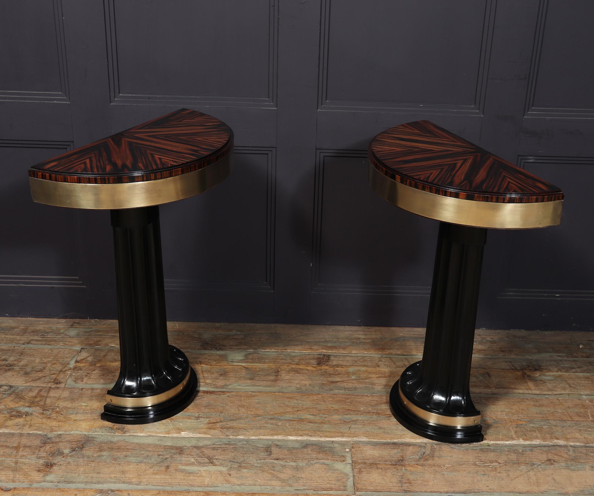 Pair of Italian Art Deco Console Tables in Macassar Ebony For Sale 2