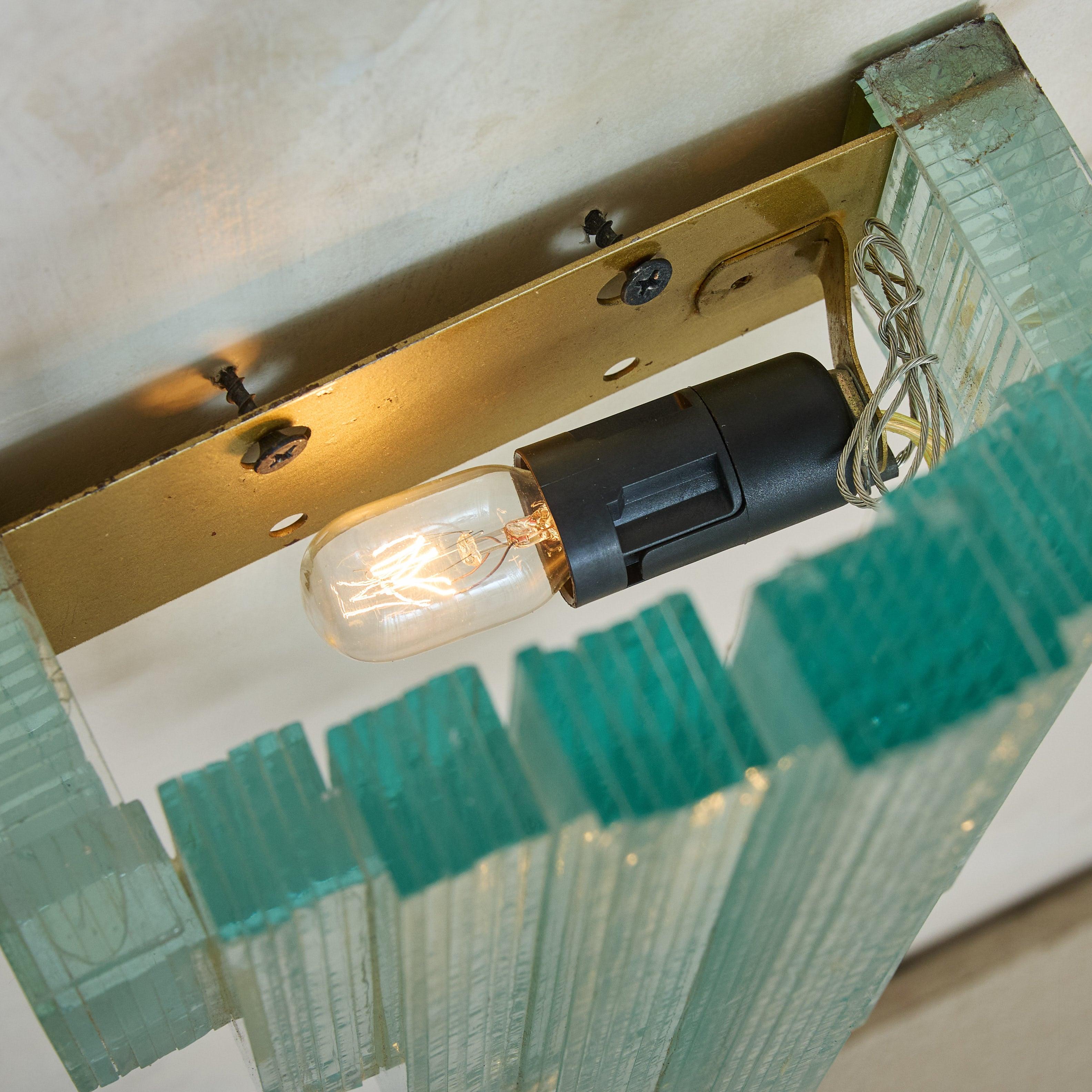 Mid-20th Century Pair of Italian Art Deco Green Glass Sconces, 1960s For Sale