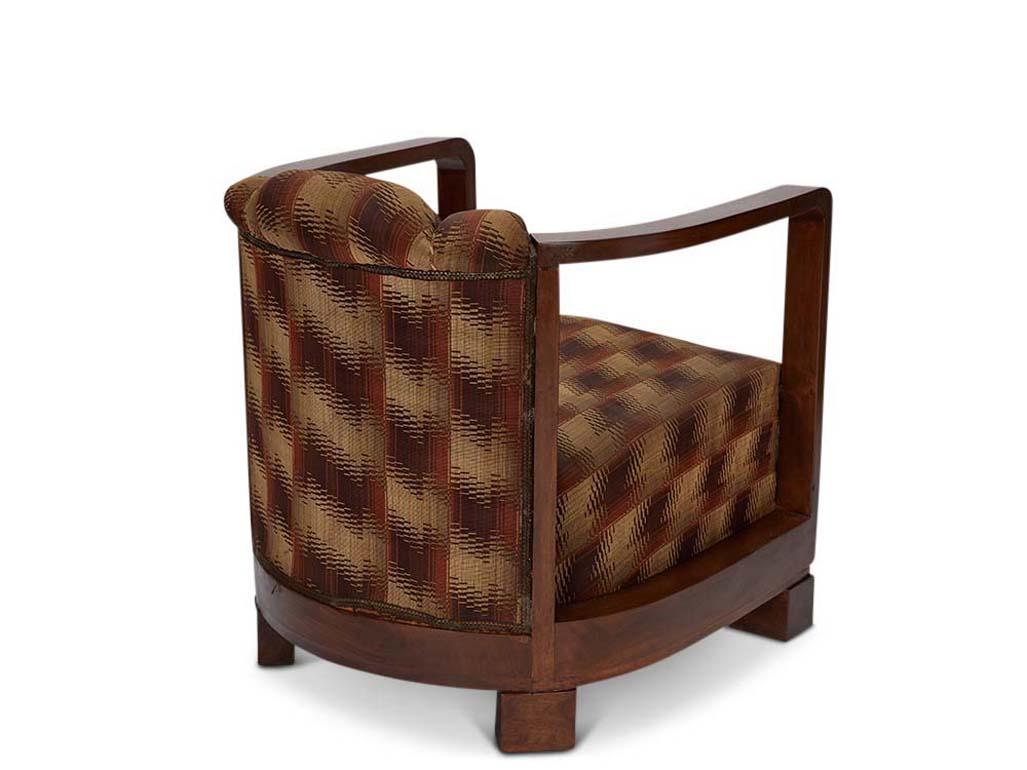 Pair of Italian Art Deco Lounge Chairs In Good Condition For Sale In Los Angeles, CA