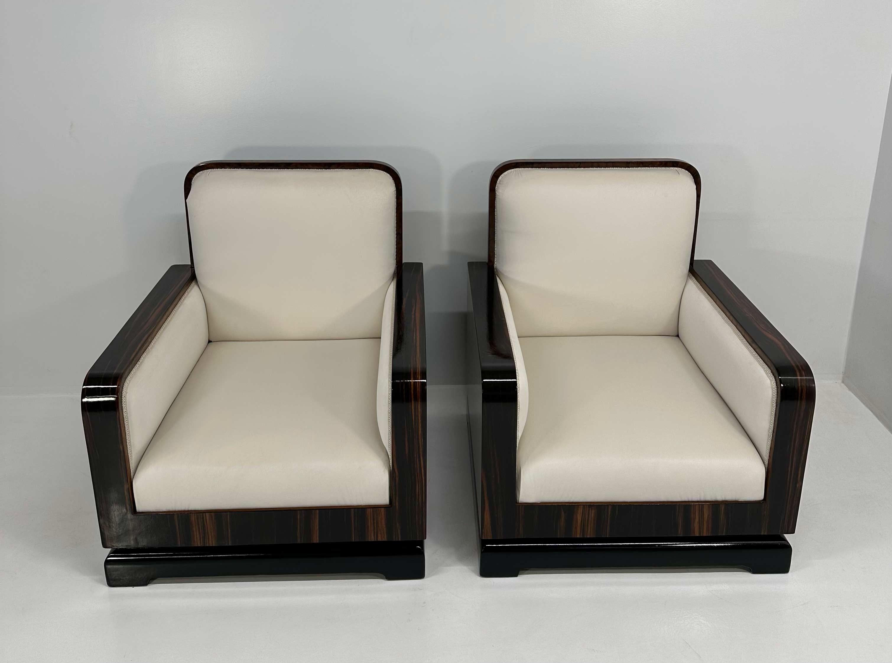 Art déco Paire de fauteuils Art Déco italiens en Macassar, Roots en noyer et velours crème, années 1930 en vente