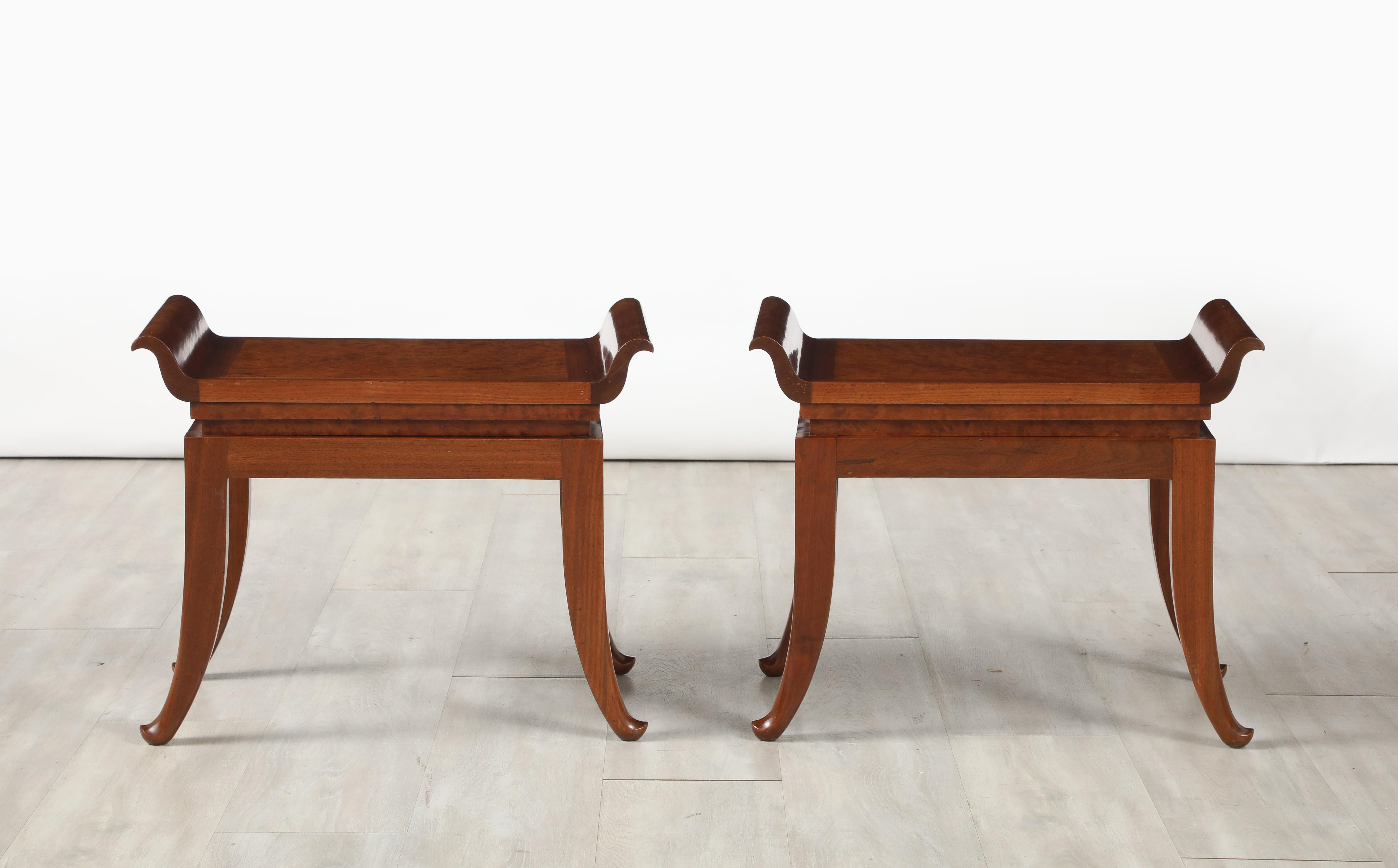 Pair of Italian Art Deco Mahogany Stools, circa 1930 In Good Condition For Sale In New York, NY