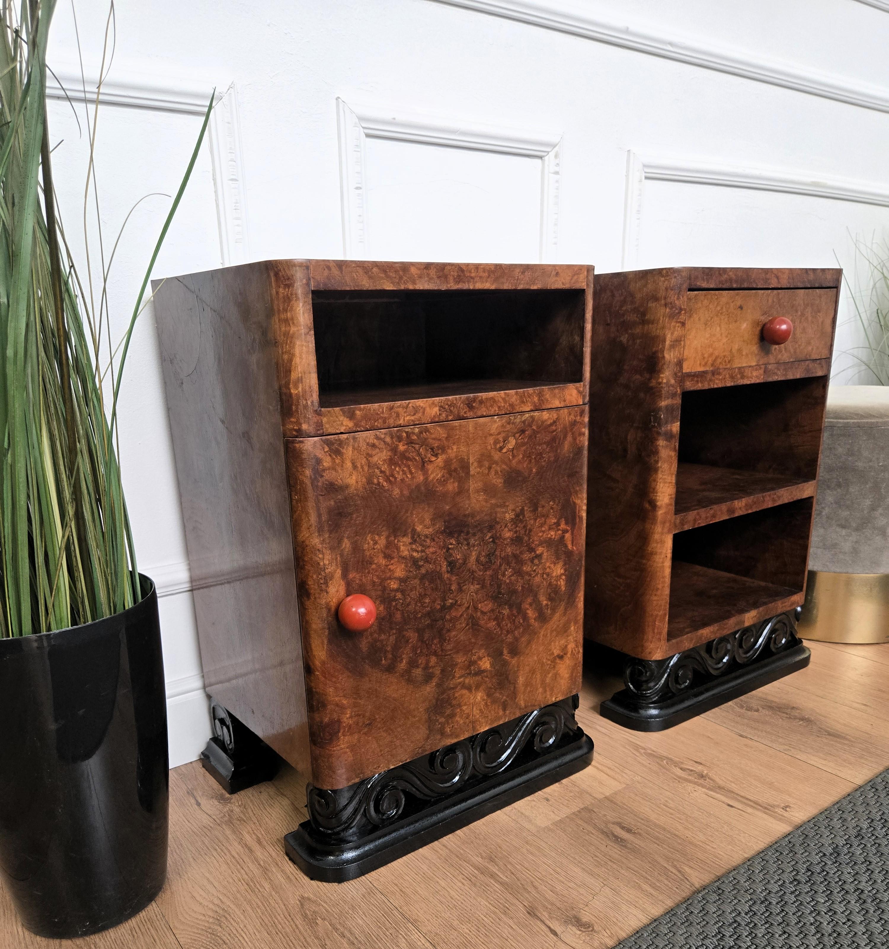 Pair of Italian Art Deco Night Stands Bed Side Tables in Burl Walnut For Sale 2
