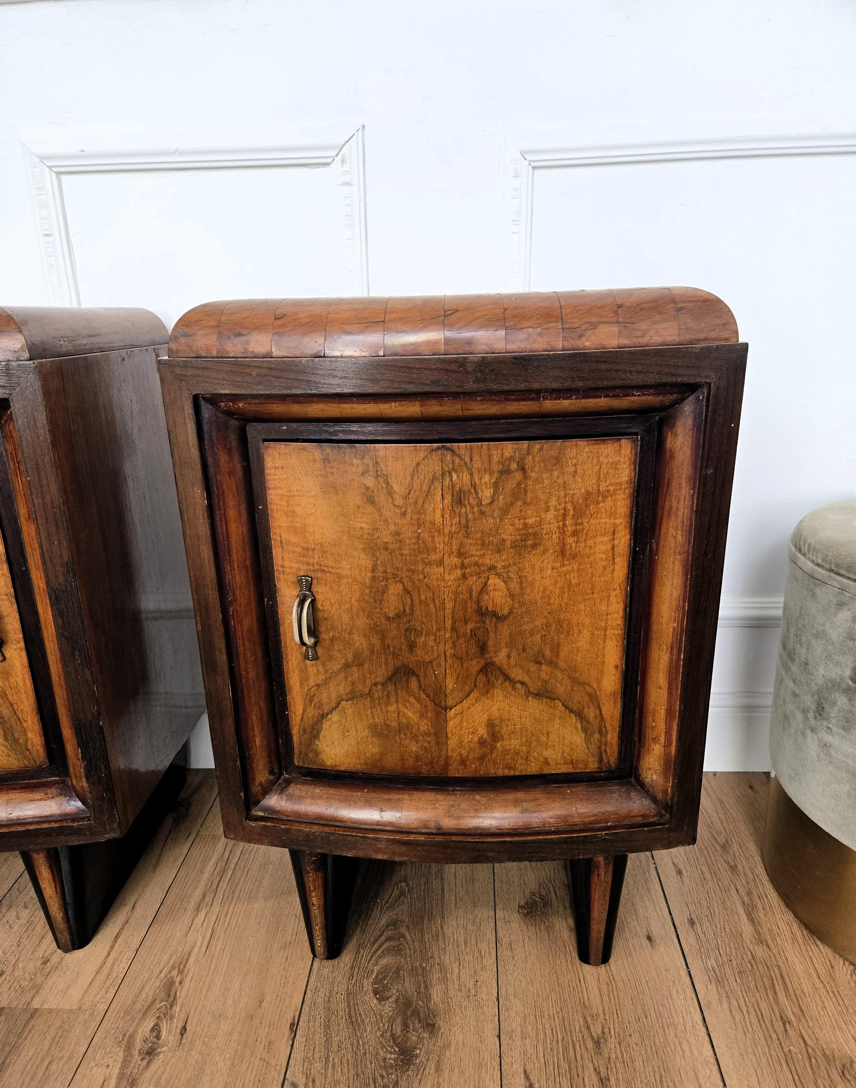 Pair of Italian Art Deco Night Stands Bed Side Tables in Burl Walnut For Sale 4