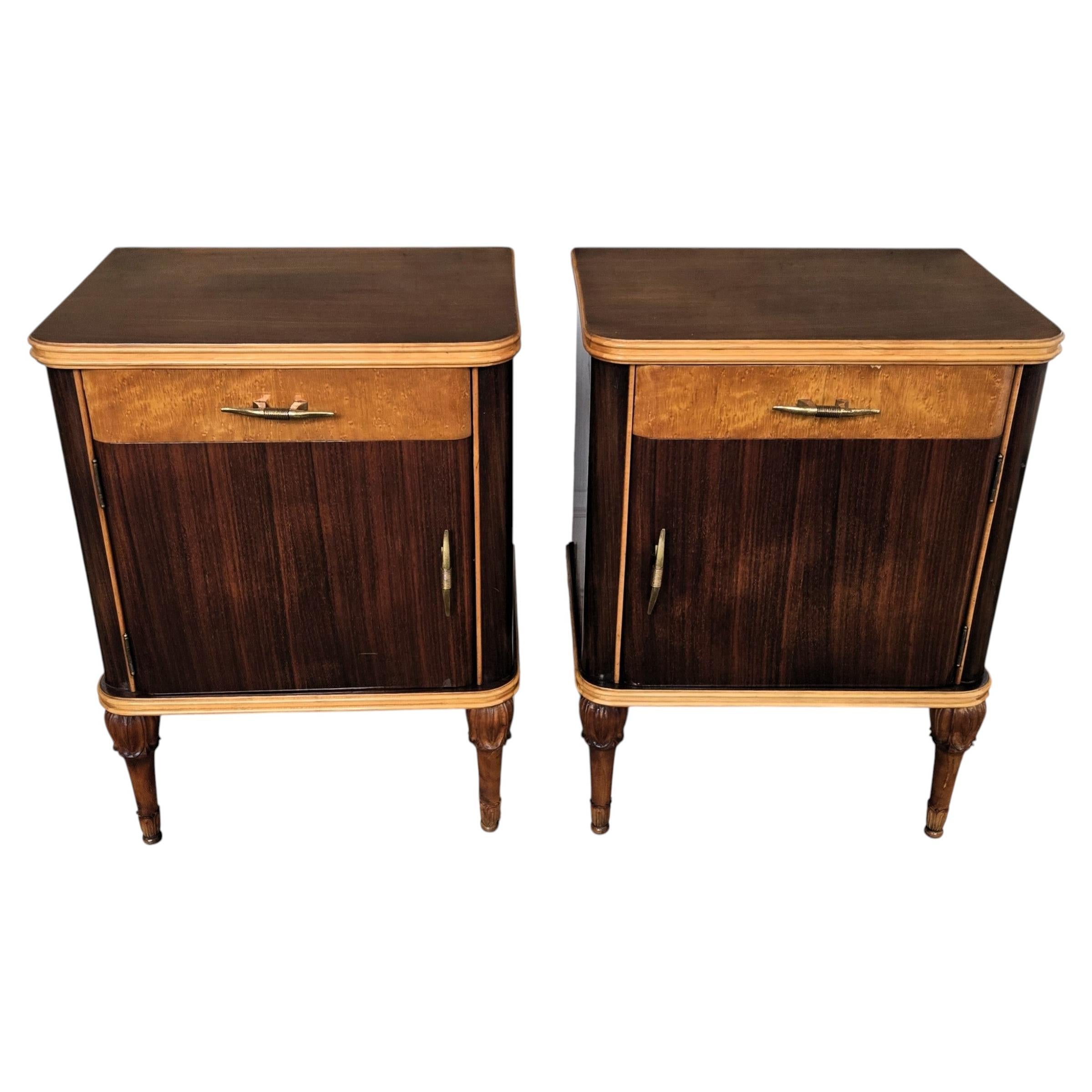 Pair of Italian Art Deco Night Stands Bed Side Tables in Burl Walnut