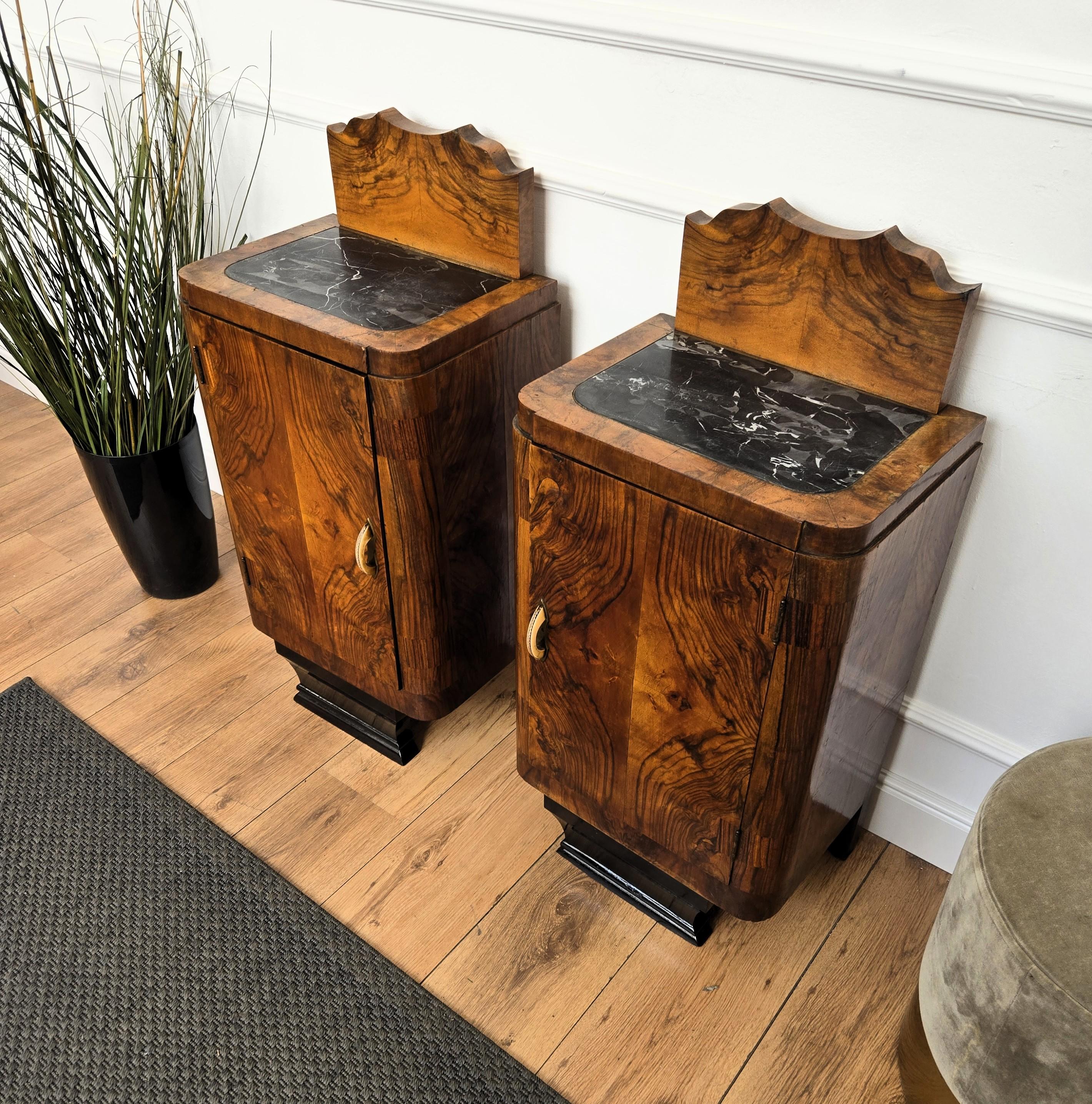 Brass Pair of Italian Art Deco Night Stands Bed Tables in Burl Walnut Black Marble Top For Sale