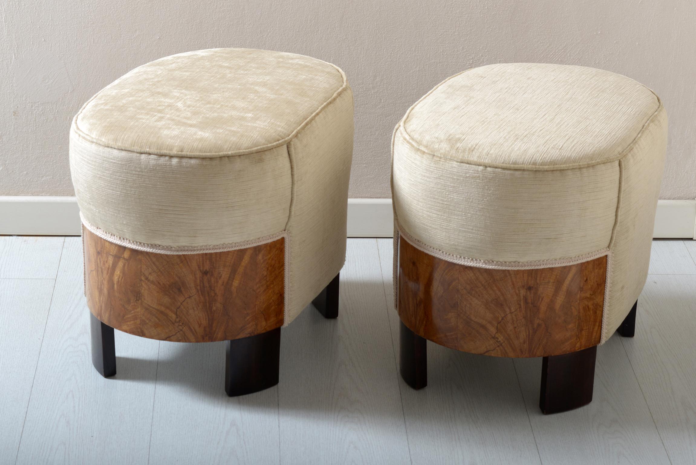 Mid-20th Century Pair of Italian Art Deco Oval Stools Beige Velvet by Meroni e Fossati