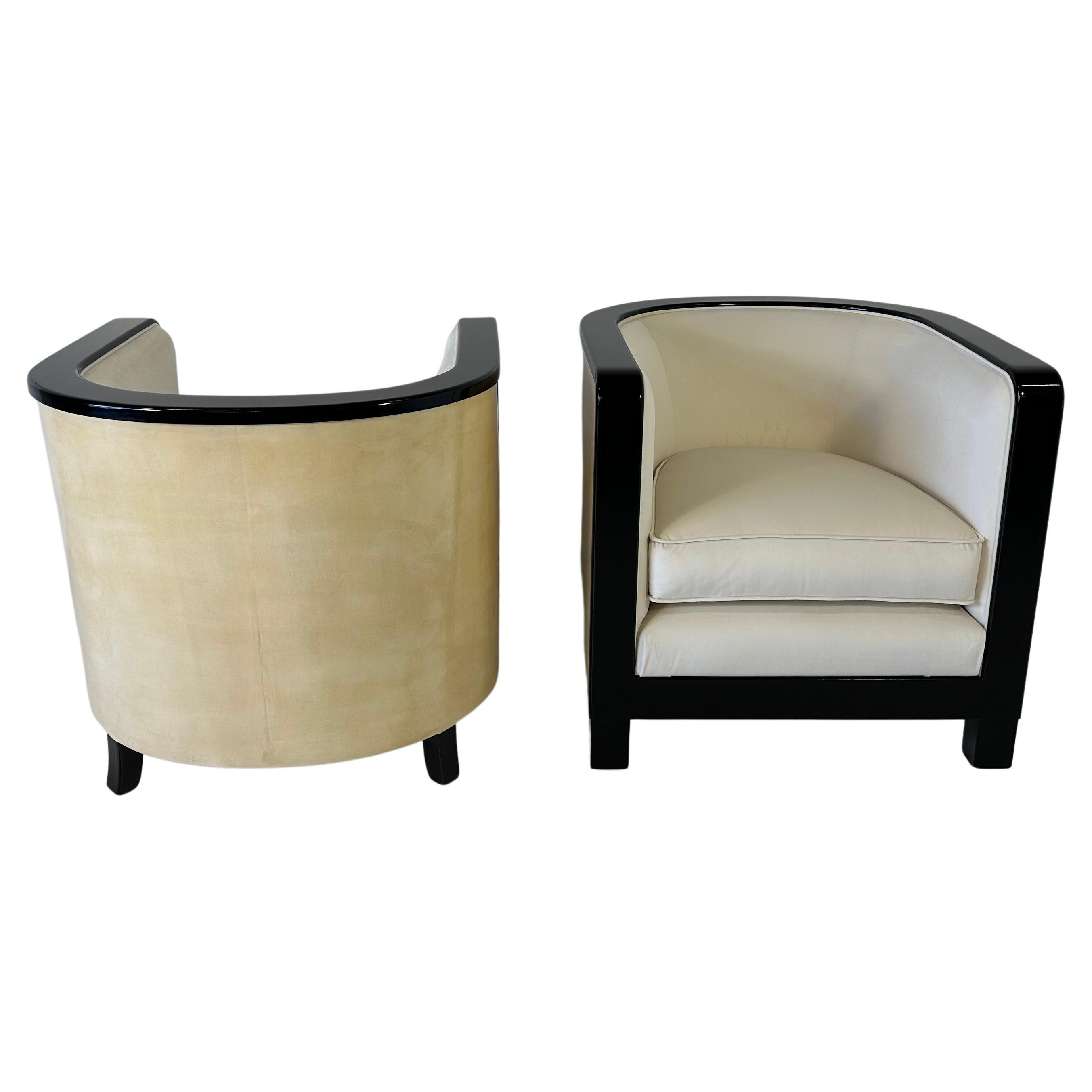 Paar italienische Art-Déco-Sessel aus Pergament, cremefarbenem Samt und schwarz lackiertem Lack