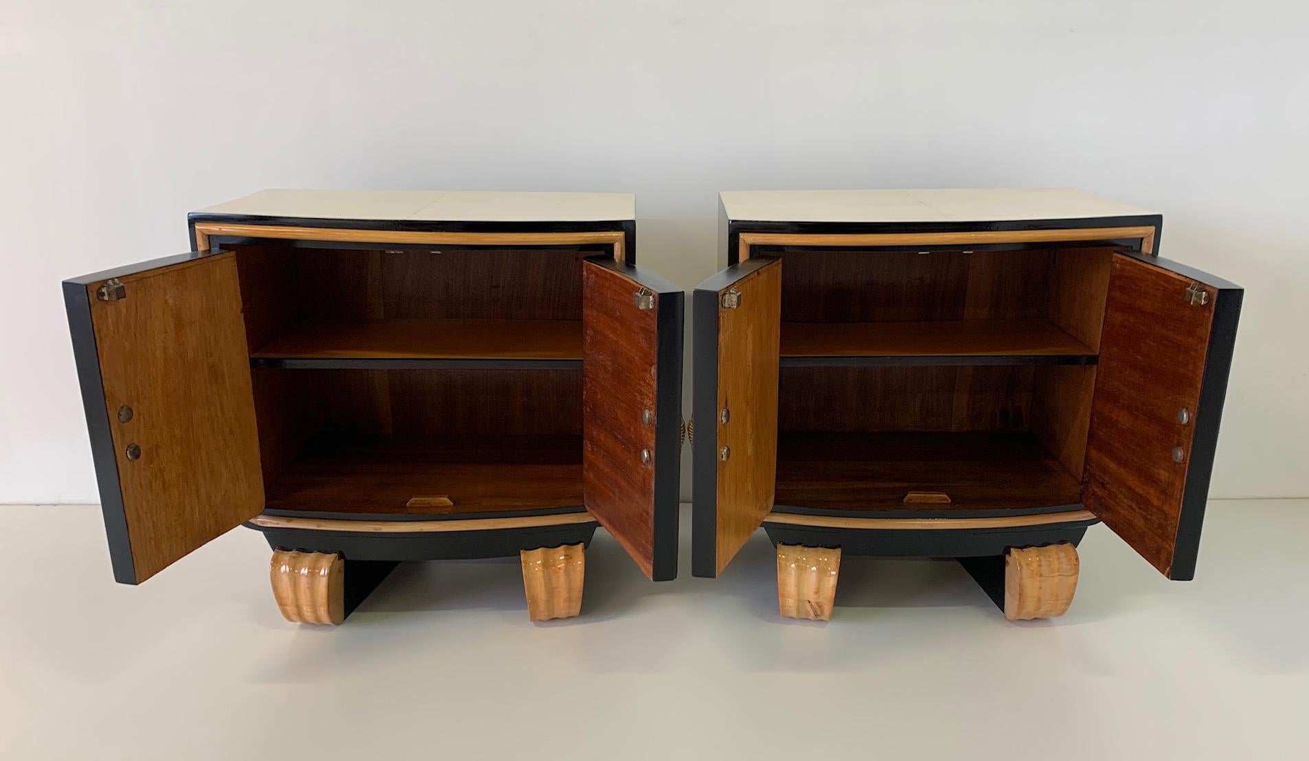 Pair of Italian Art Deco Parchment Nightstands, 1940s 2