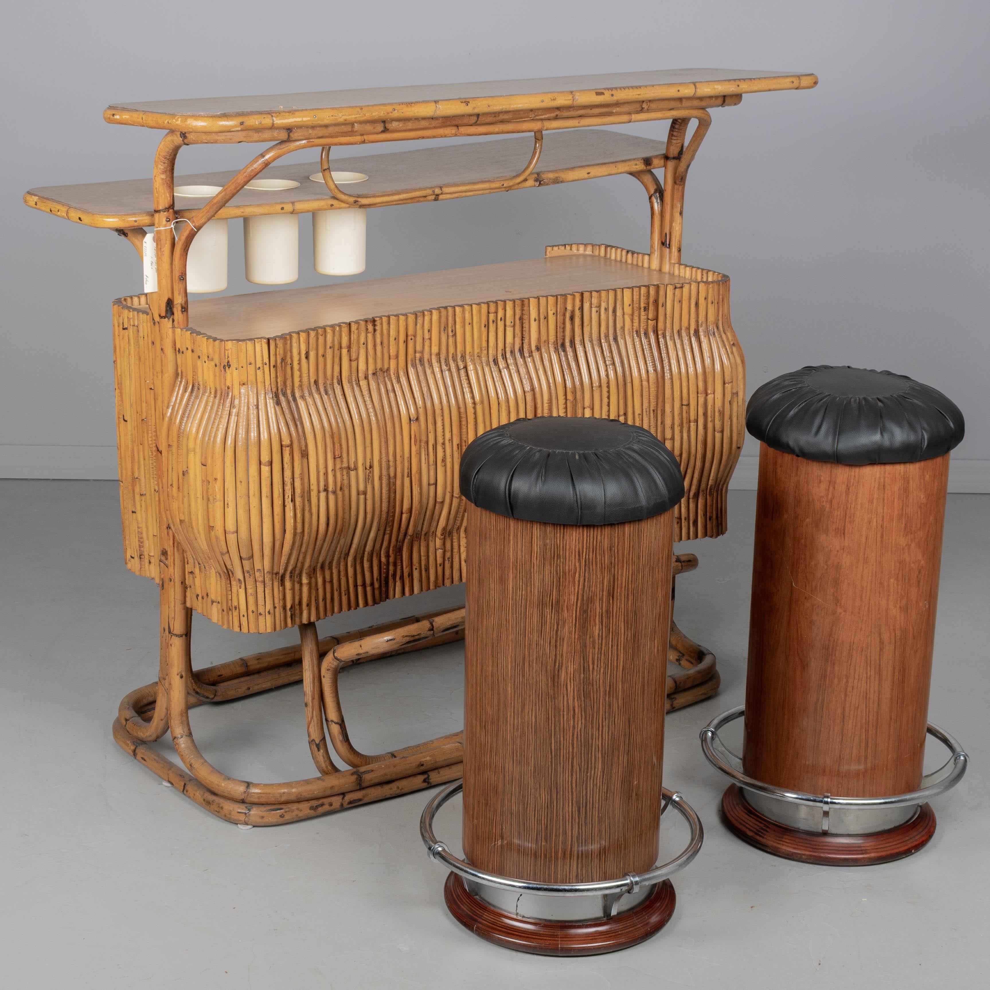 Pareja de taburetes de bar italianos de estilo Art Decó en venta 2
