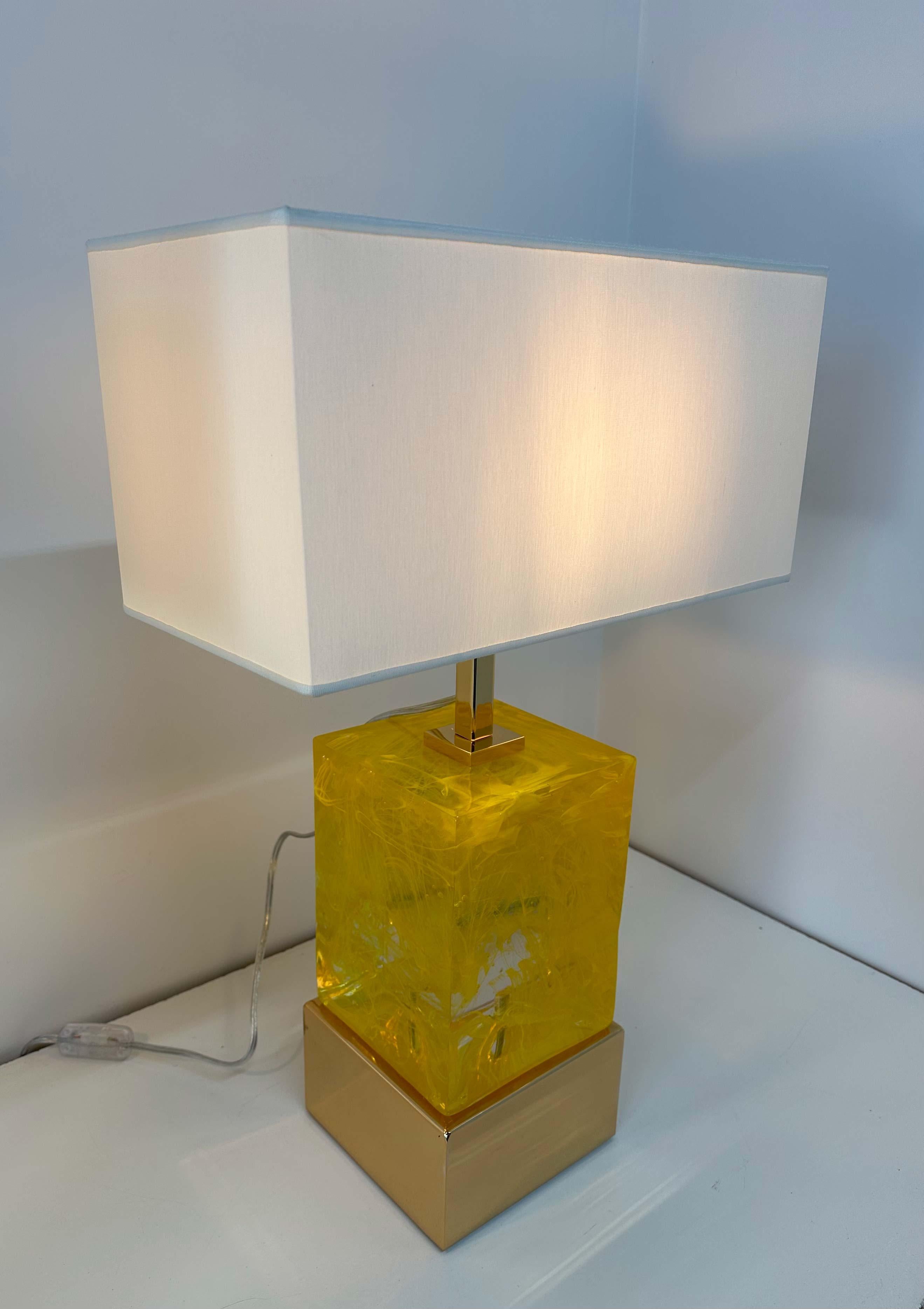 Pair of Italian Art Deco Style Yellow Murano Cube Glass Table Lamps  For Sale 11