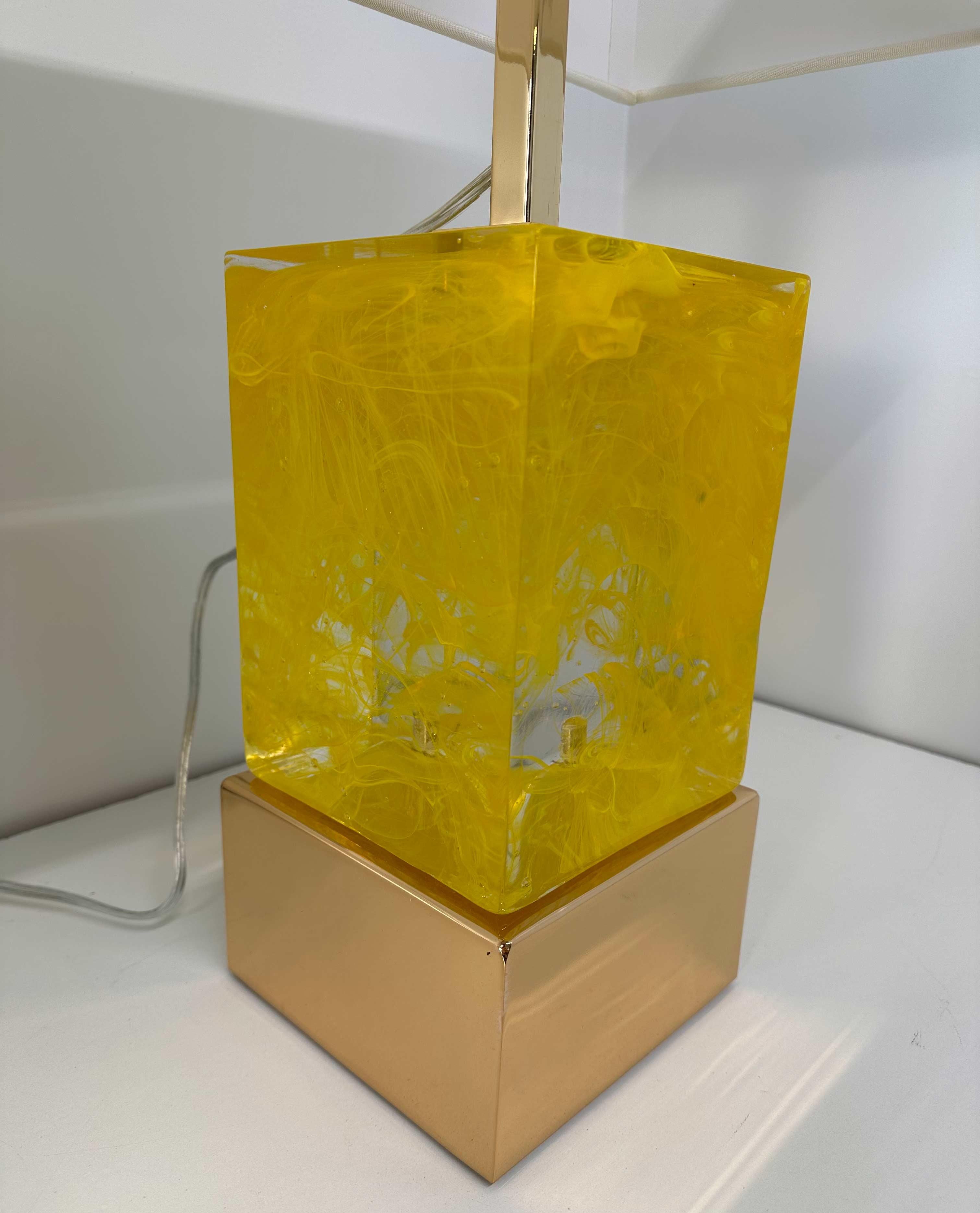 Pair of Italian Art Deco Style Yellow Murano Cube Glass Table Lamps  For Sale 4